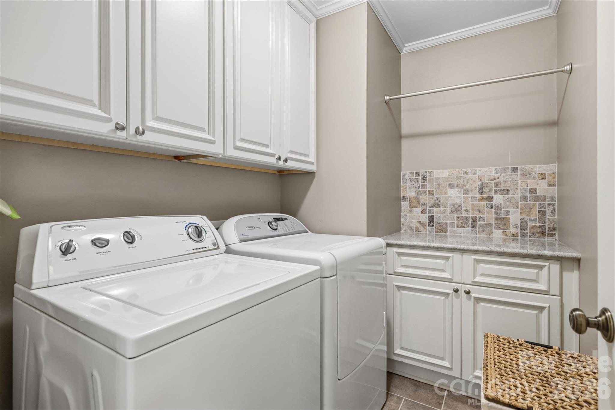 1009 Bearmore Drive Property Photo 13