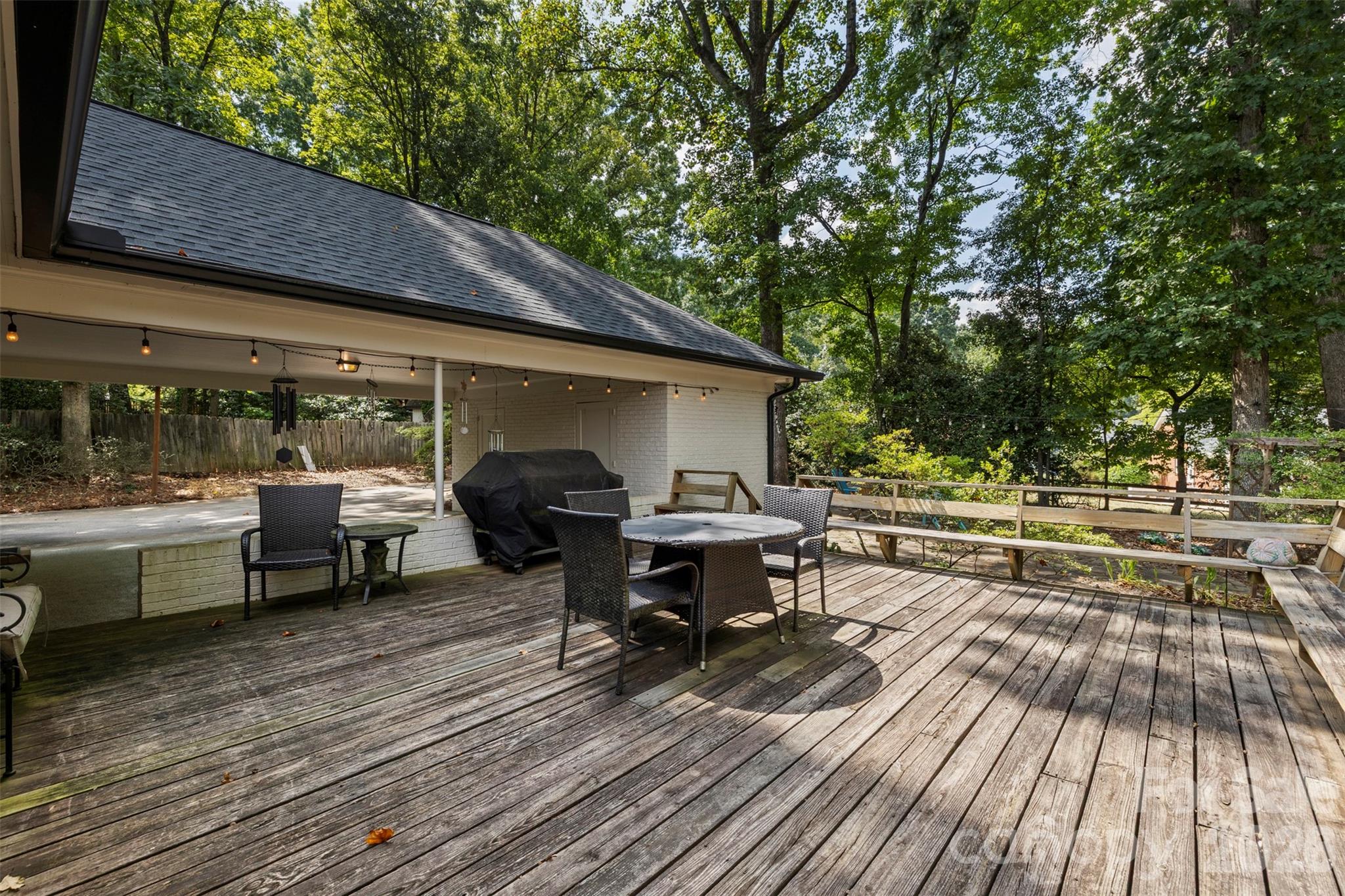 1009 Bearmore Drive Property Photo 32