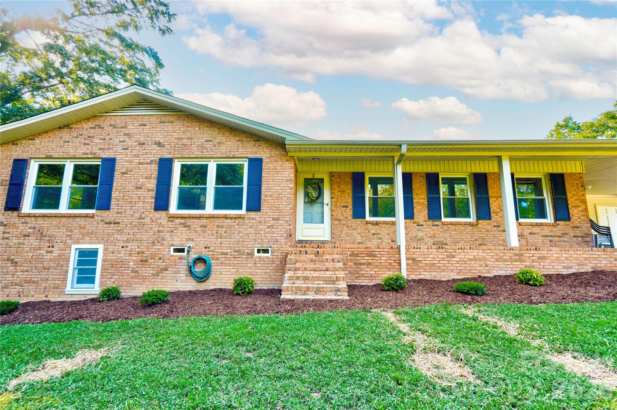 113 Idlewood Court Property Photo 4