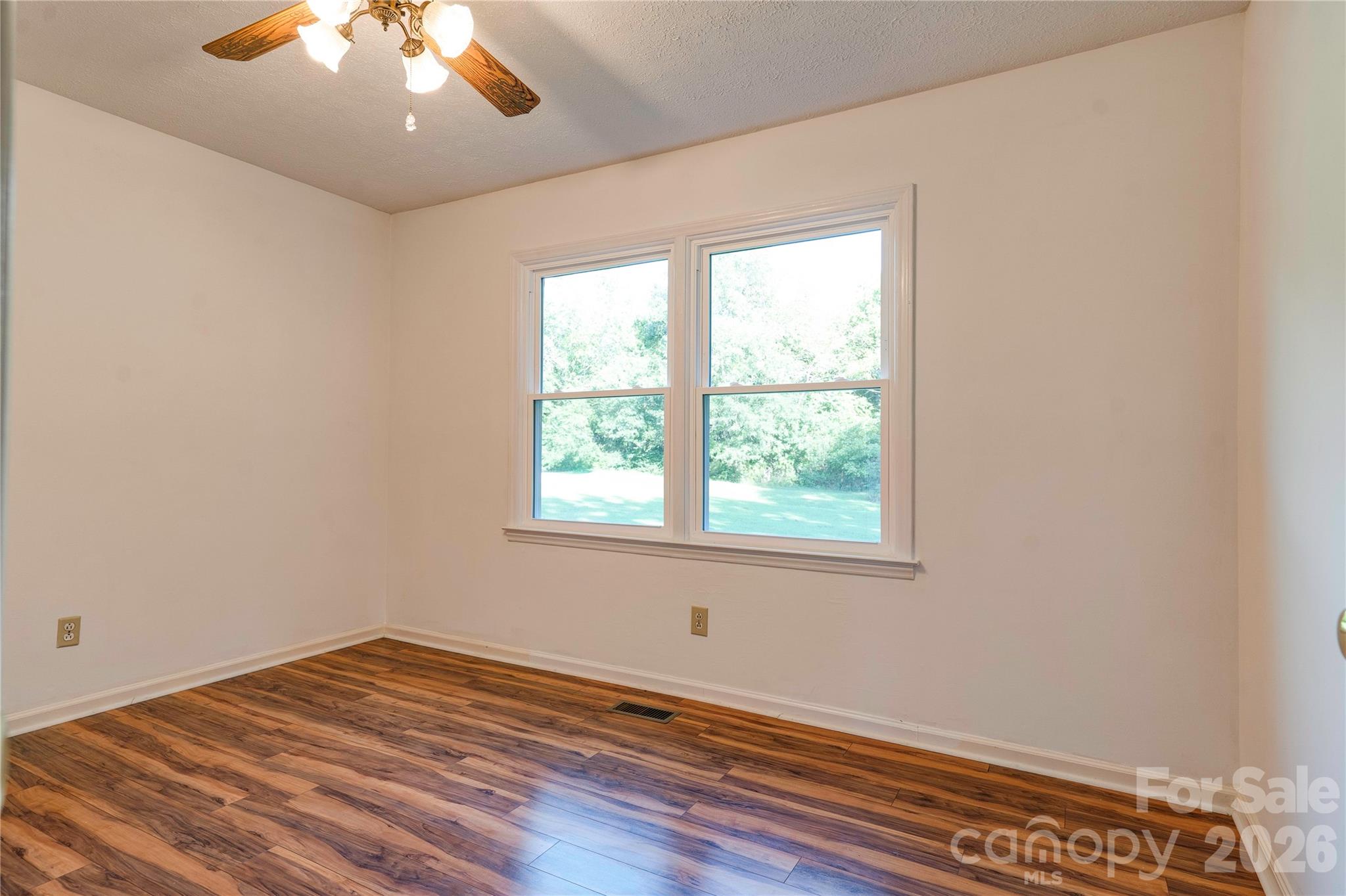 113 Idlewood Court Property Photo 29