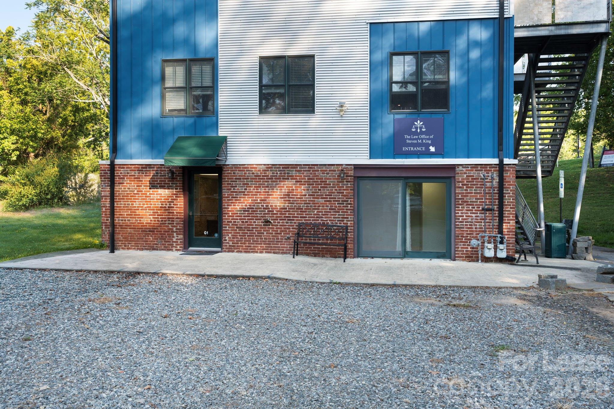 8 Magnolia Avenue Property Photo 10