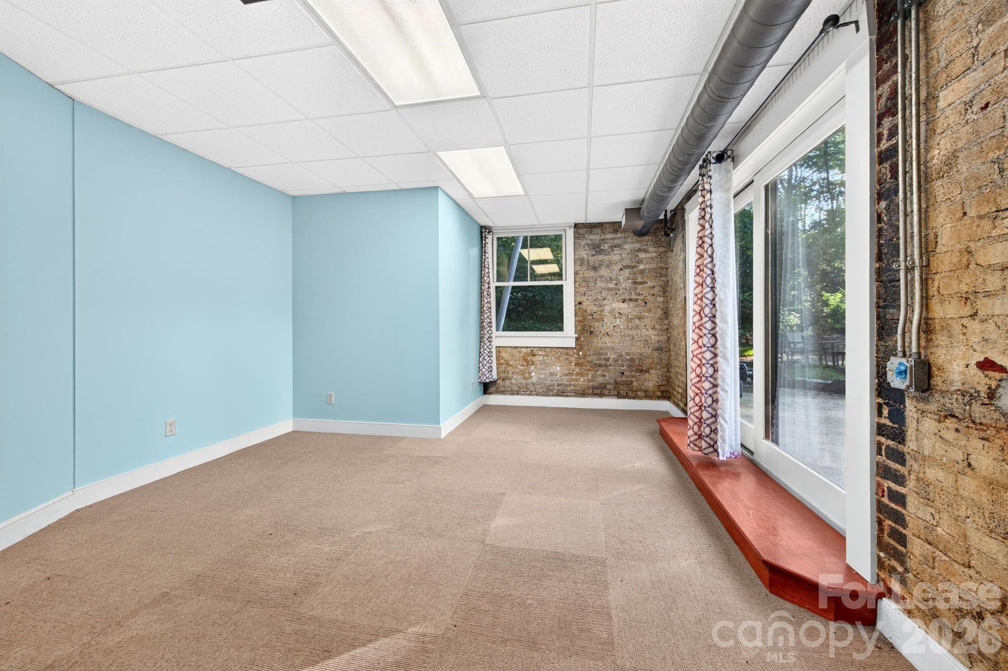 8 Magnolia Avenue Property Photo 11