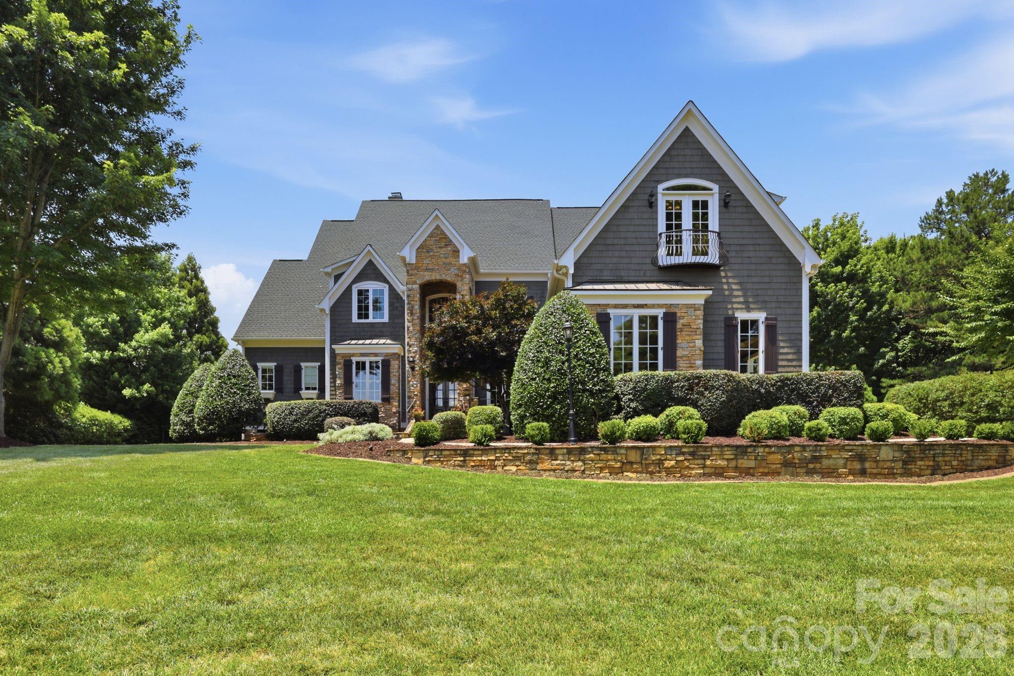 161 Cape Cod Way Property Photo 10