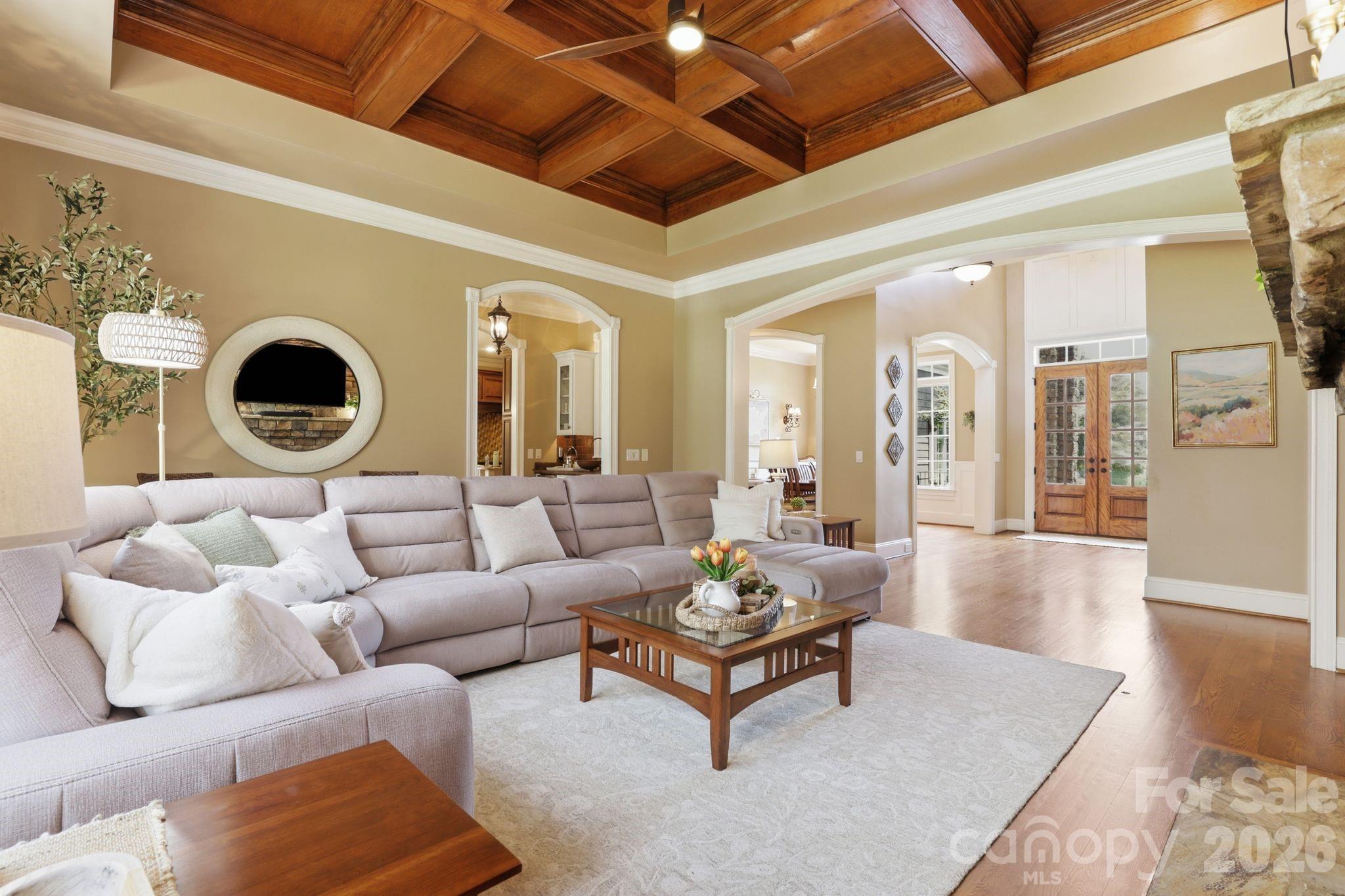 161 Cape Cod Way Property Photo 16