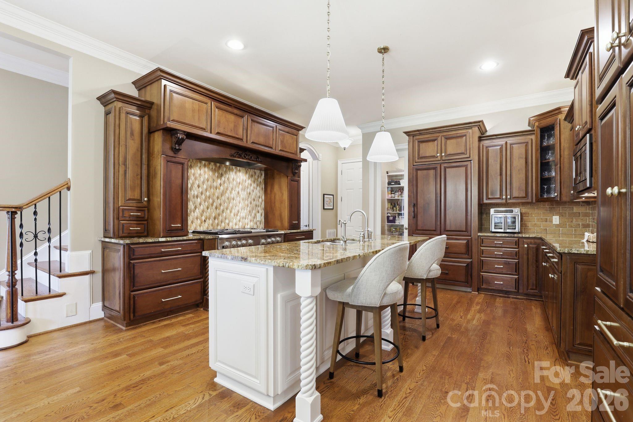 161 Cape Cod Way Property Photo 17