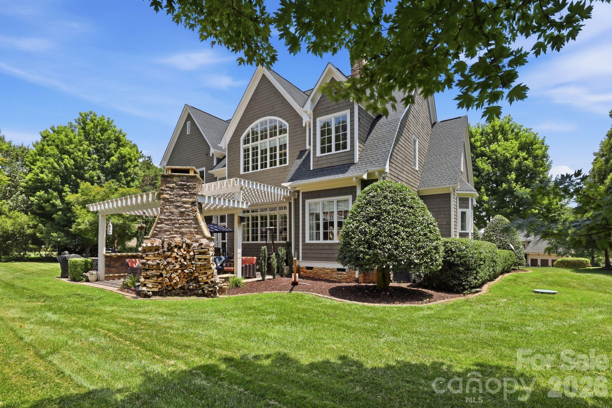 161 Cape Cod Way Property Photo 41
