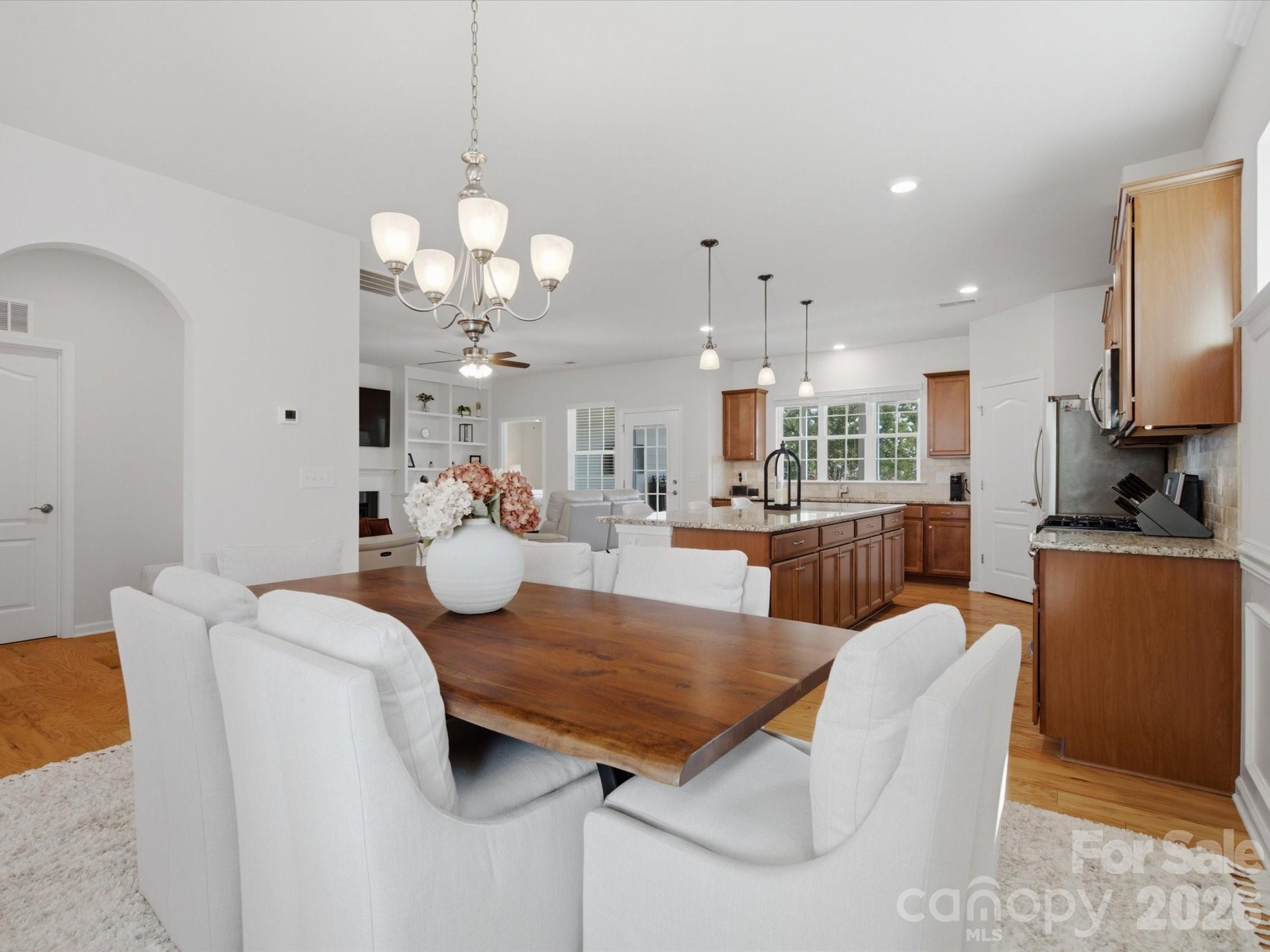 4082 Home Grown Way Property Photo 6
