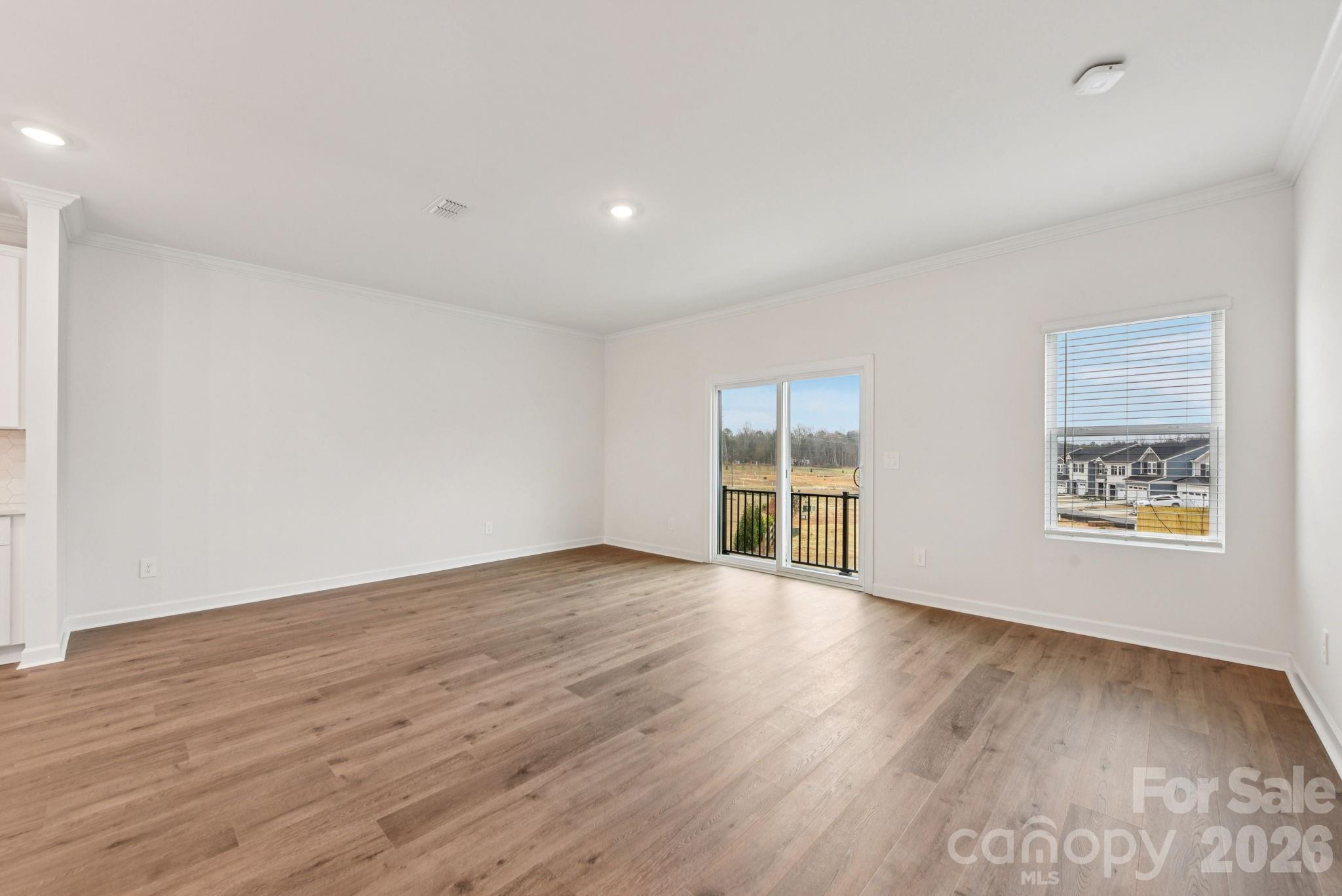 396 Golden Maple Court Property Photo 3