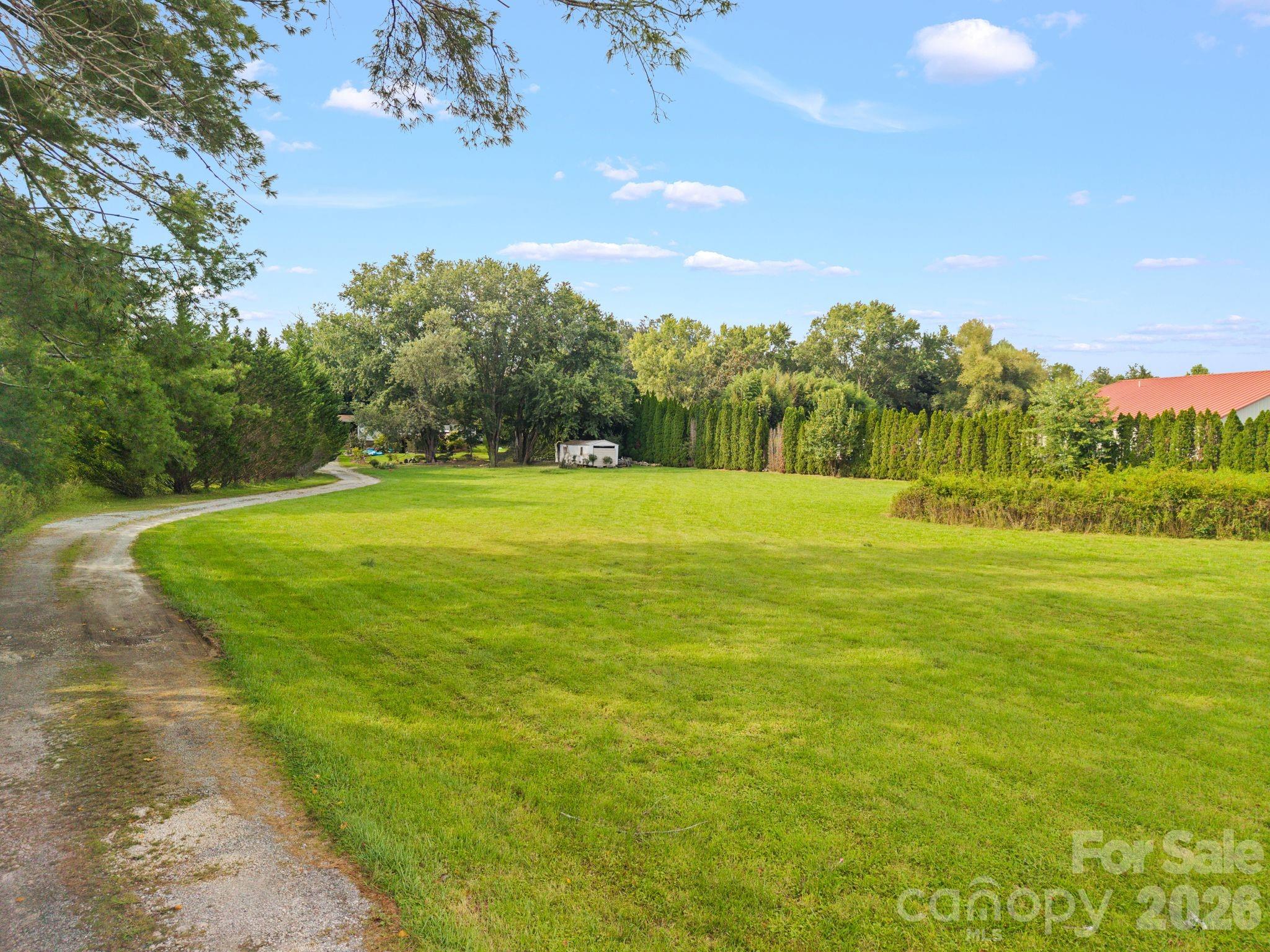 5640 Boylston Highway Property Photo 5