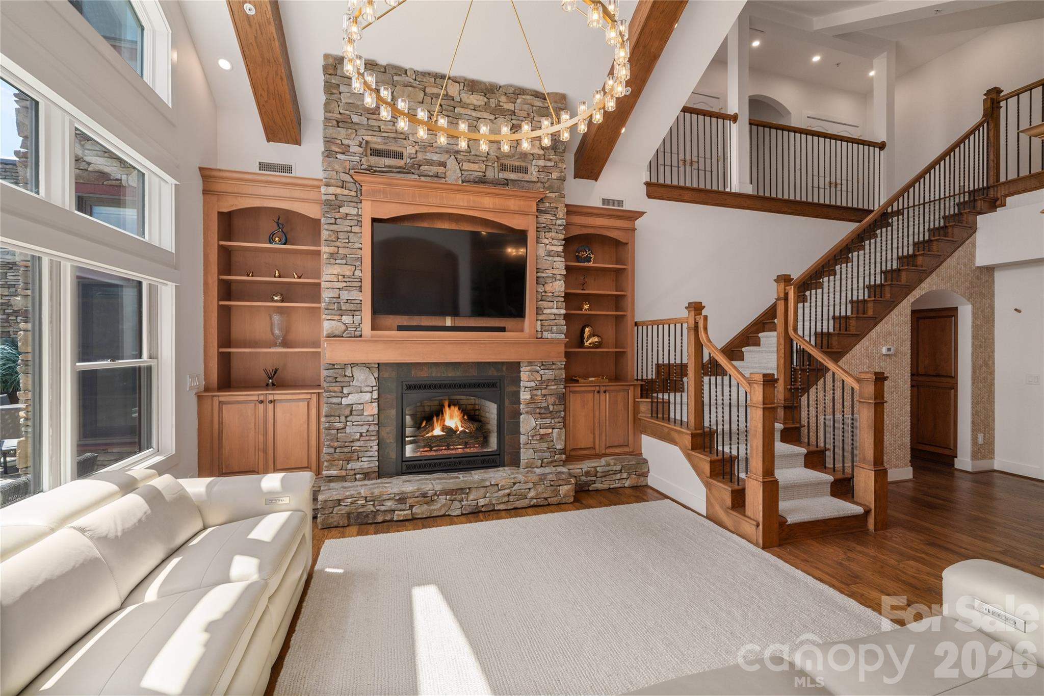 4 Chimney Crest Drive J Property Photo 7