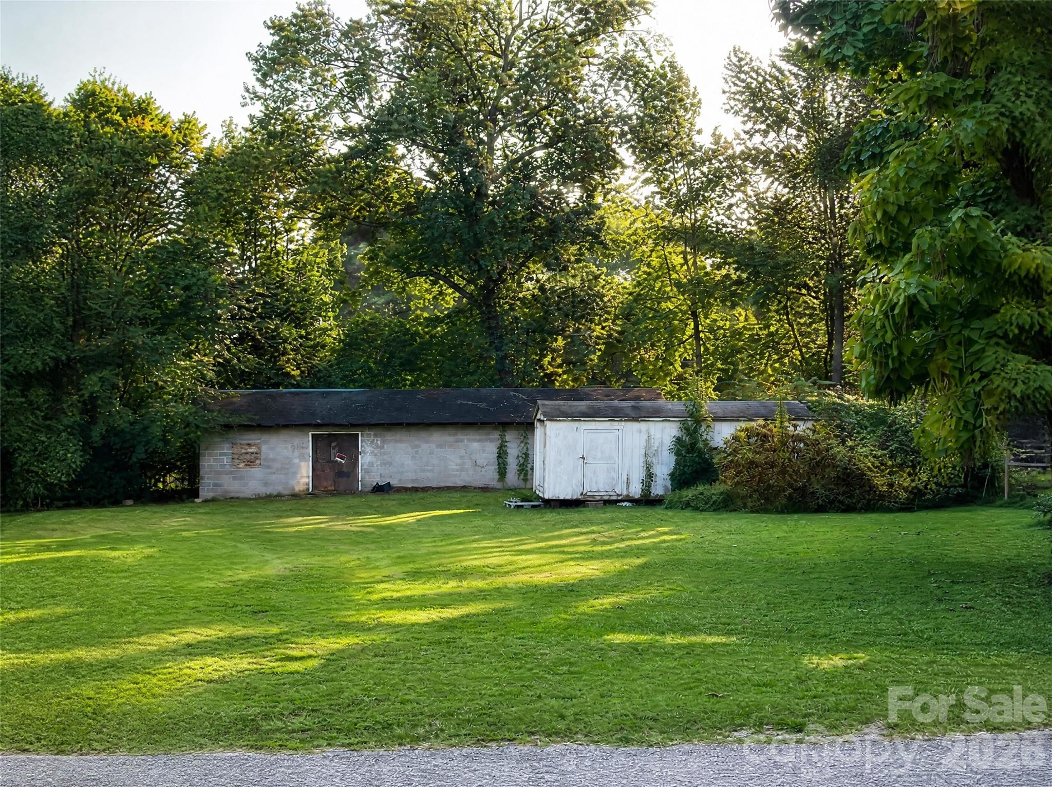 818 Skyland Street Property Photo 1