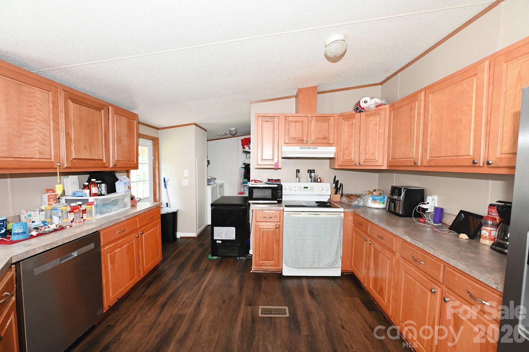 2348 John Coffey Road Property Photo 8