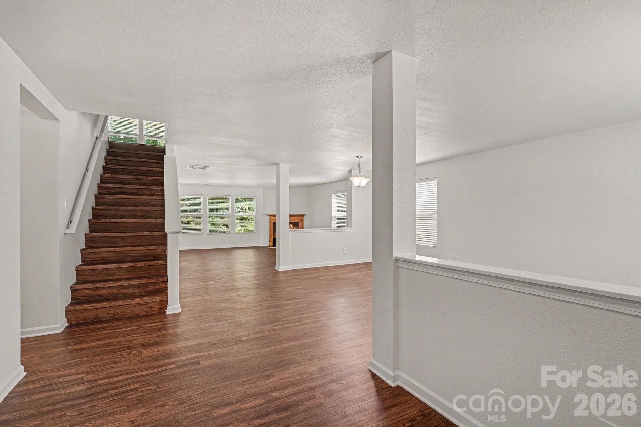 8401 Rockmoor Ridge Road Property Photo 2
