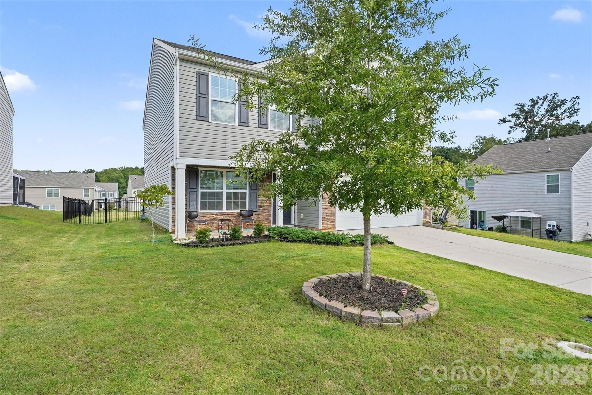 404 Berrybeth Circle Property Photo 3