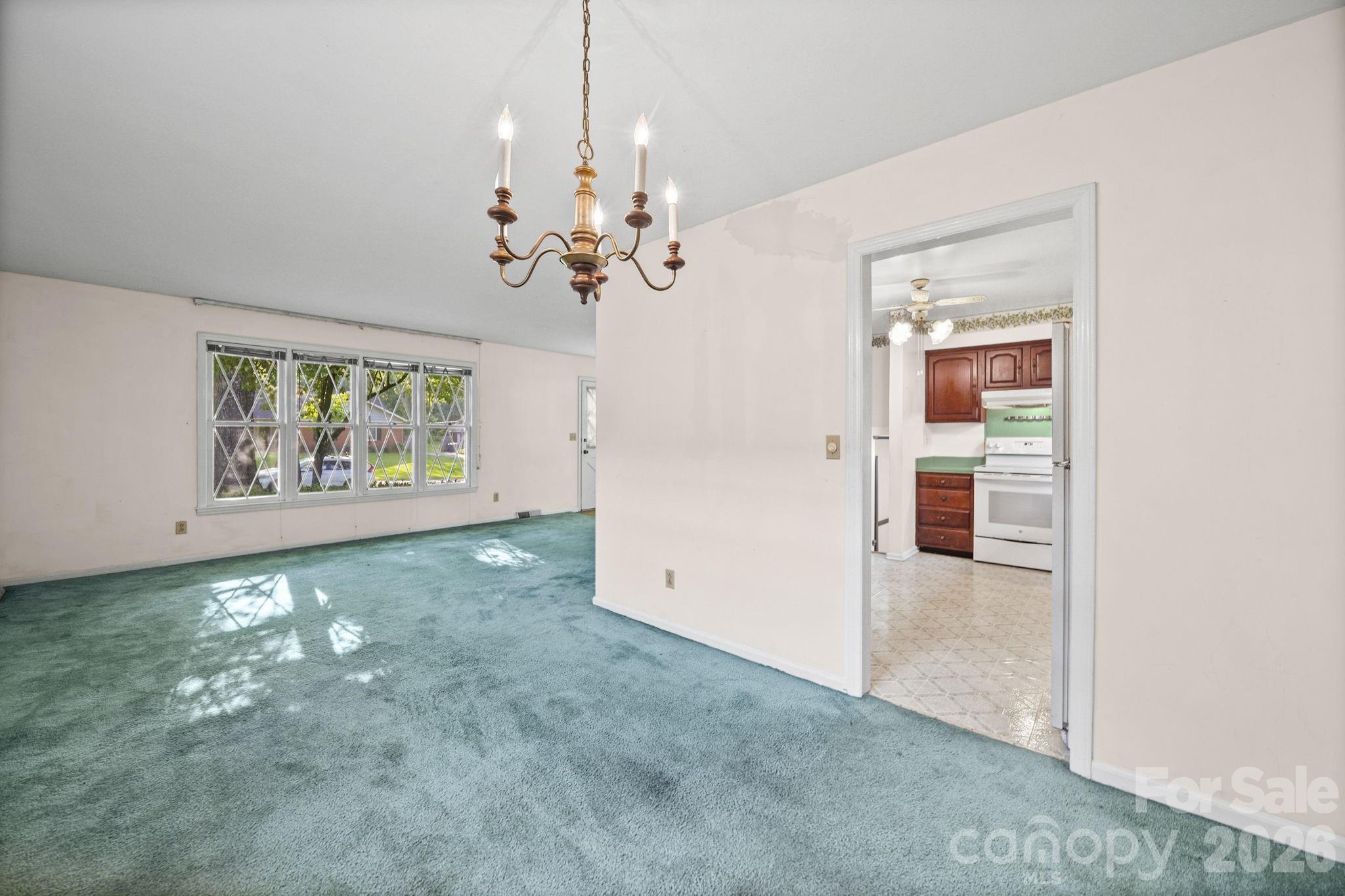 13519 Four Oaks Lane Property Photo 11