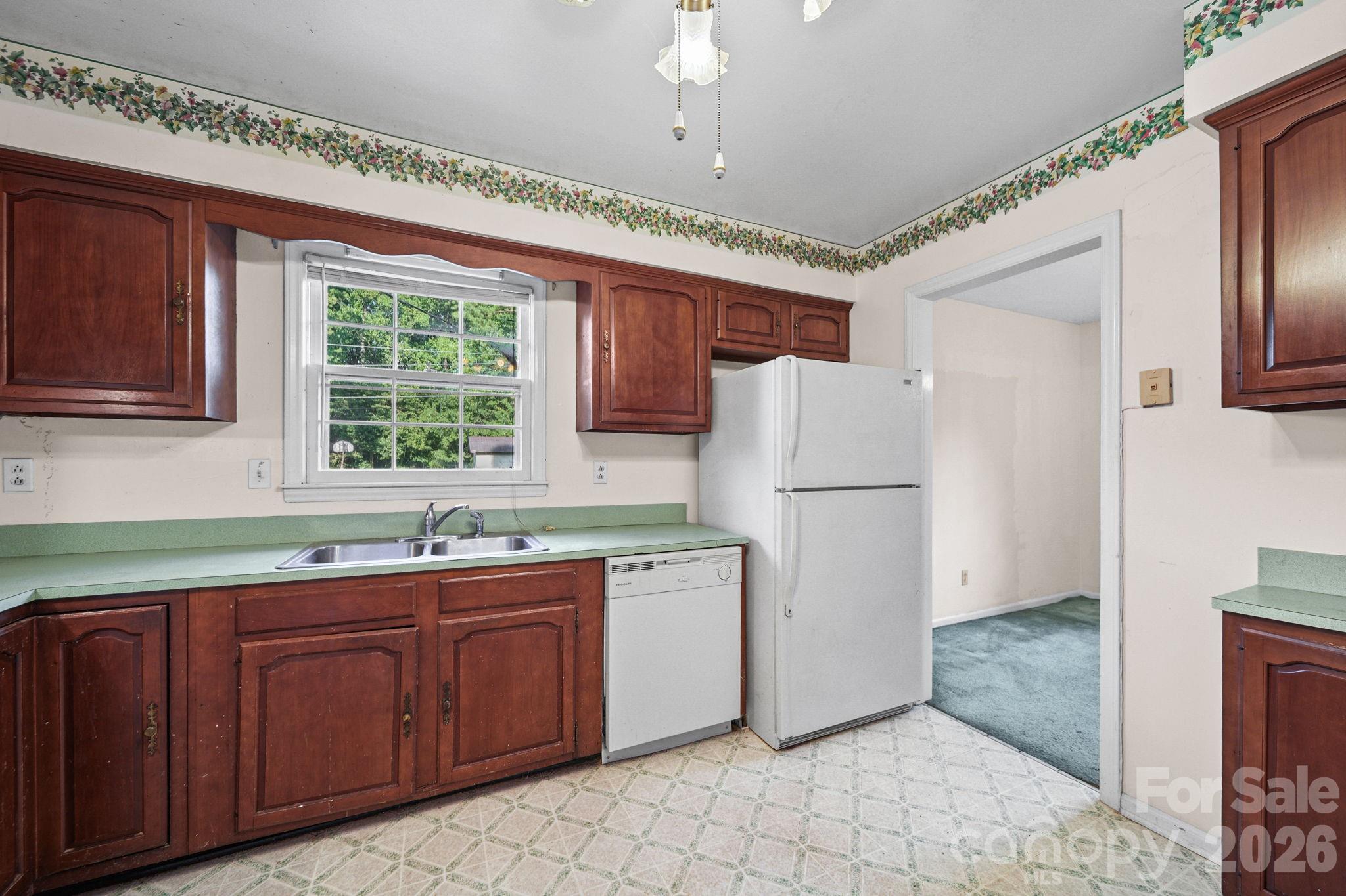 13519 Four Oaks Lane Property Photo 13