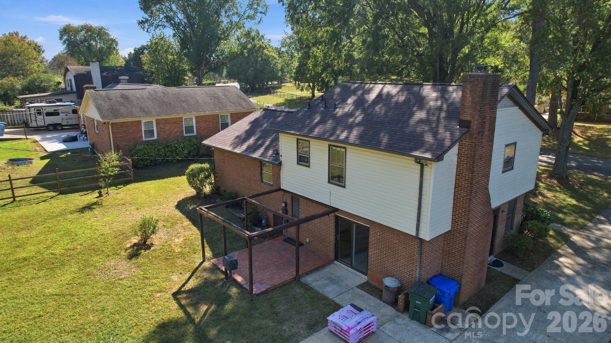 13519 Four Oaks Lane Property Photo 27