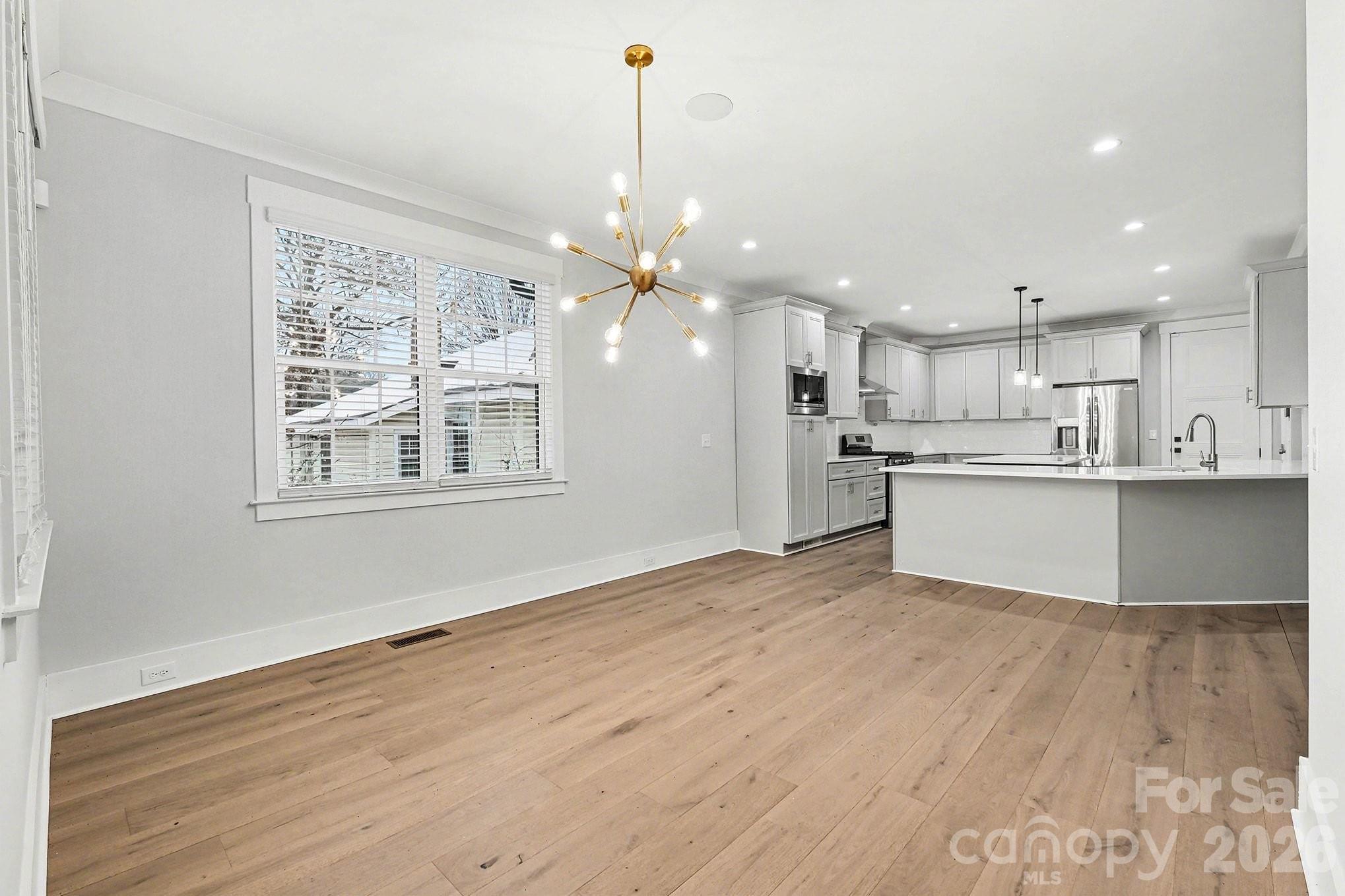 2305 Sanders Avenue Property Photo 13