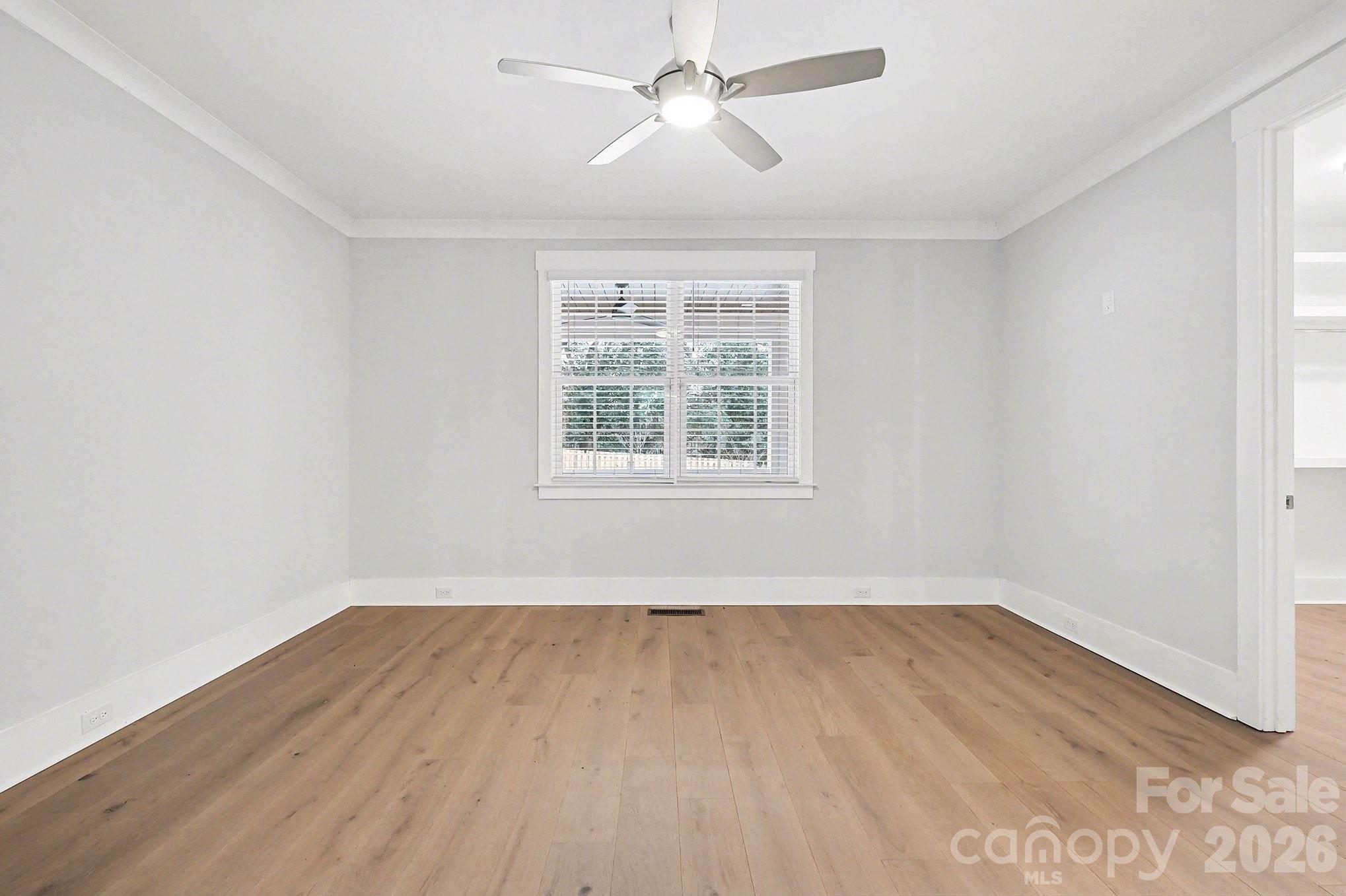 2305 Sanders Avenue Property Photo 23