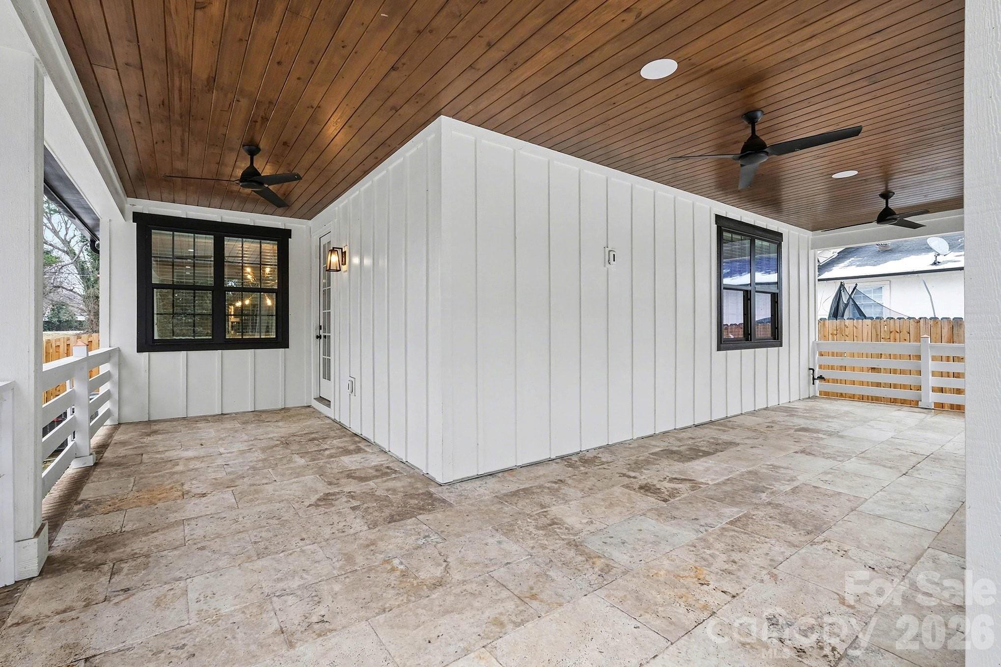 2305 Sanders Avenue Property Photo 40