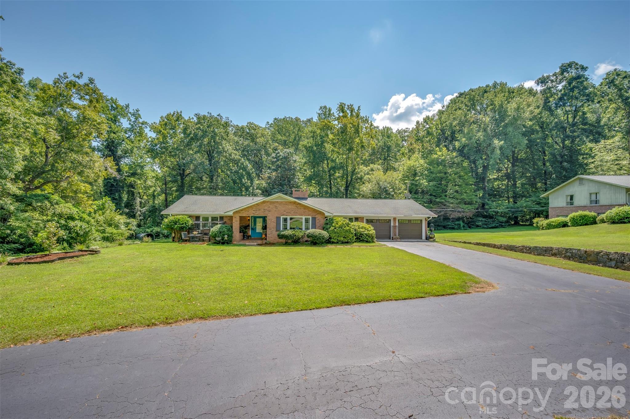 15 Meadowlark Drive Property Photo 2