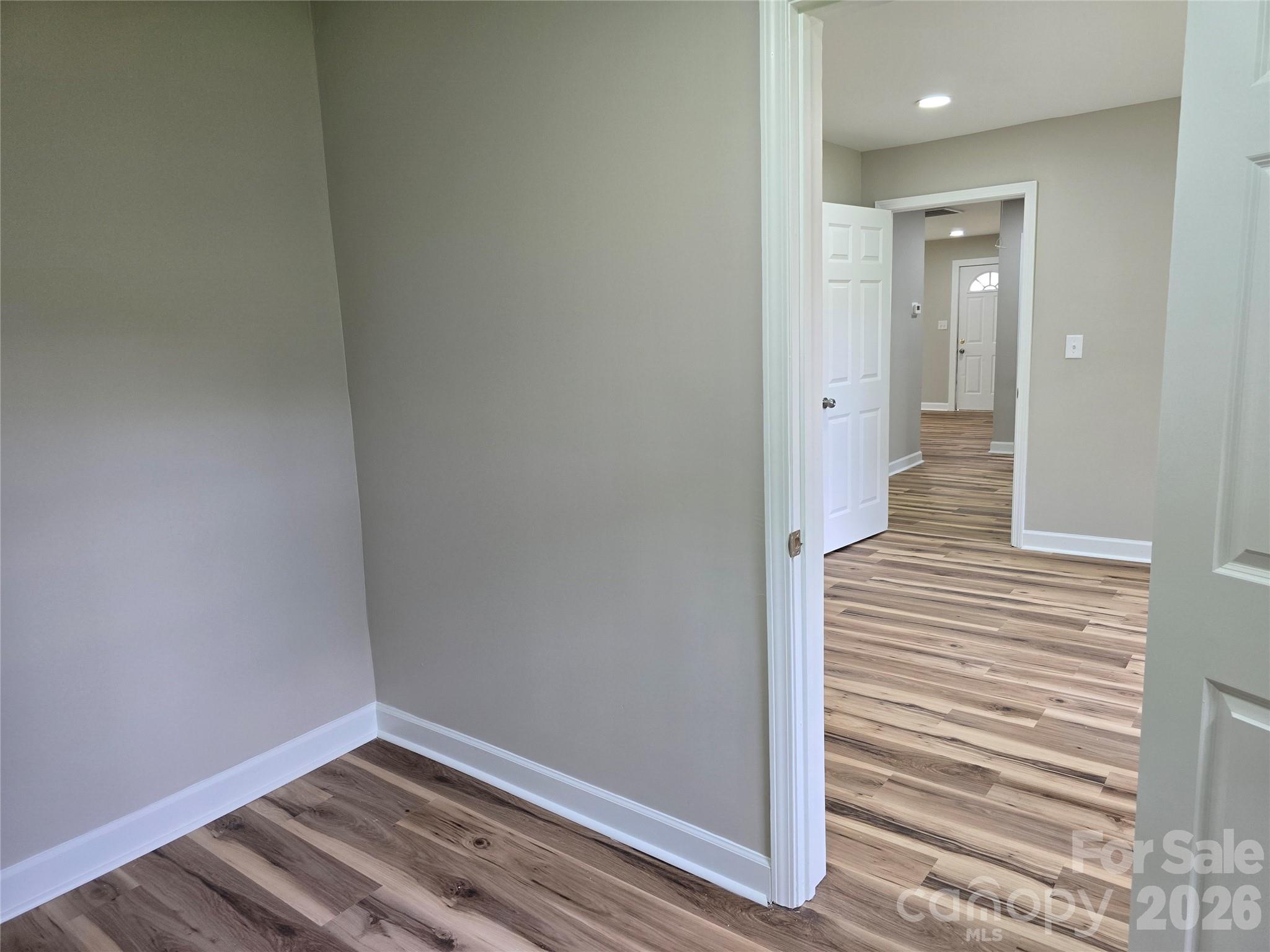 2115 Newton Drive Property Photo 14
