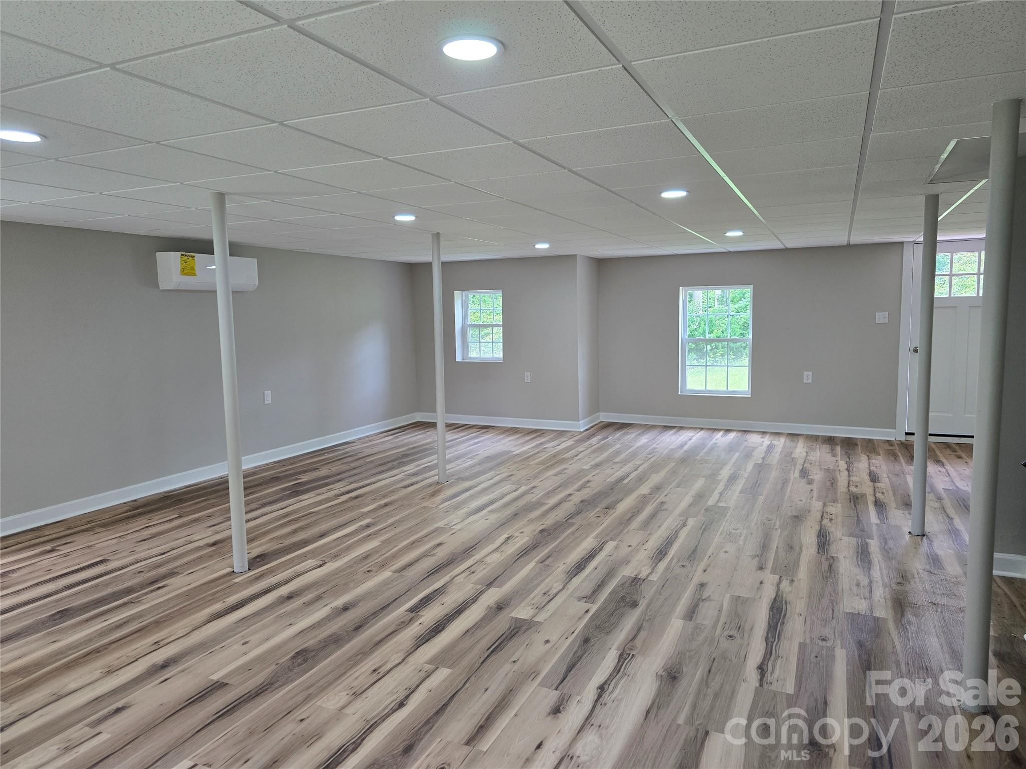 2115 Newton Drive Property Photo 23