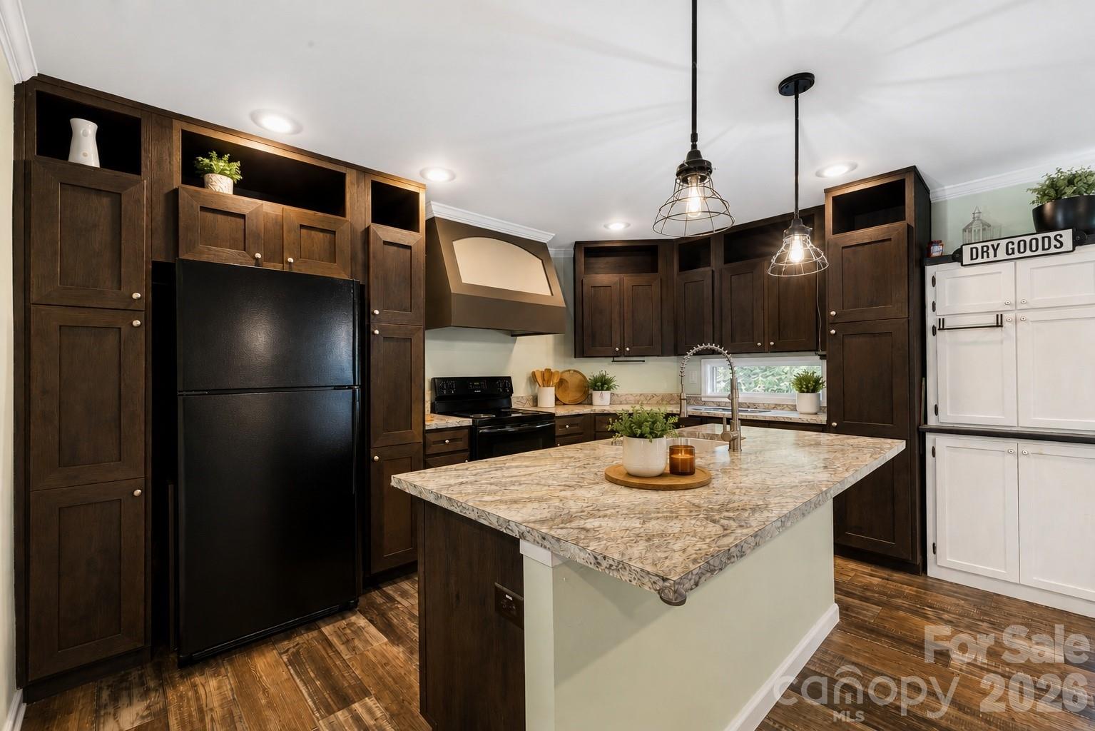 36 Woodrat Drive Property Photo 4
