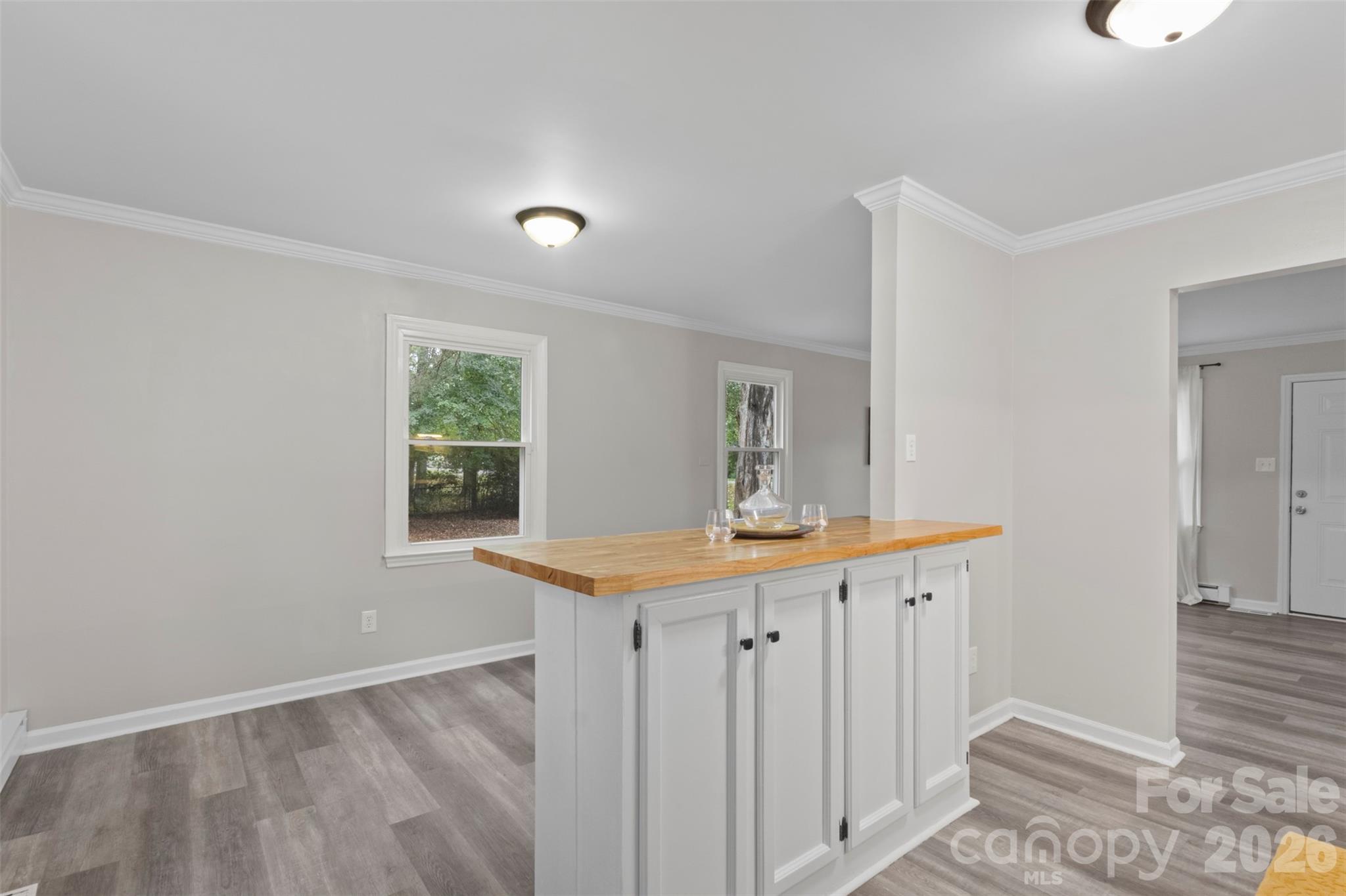 4012 Crestview Drive Property Photo 17