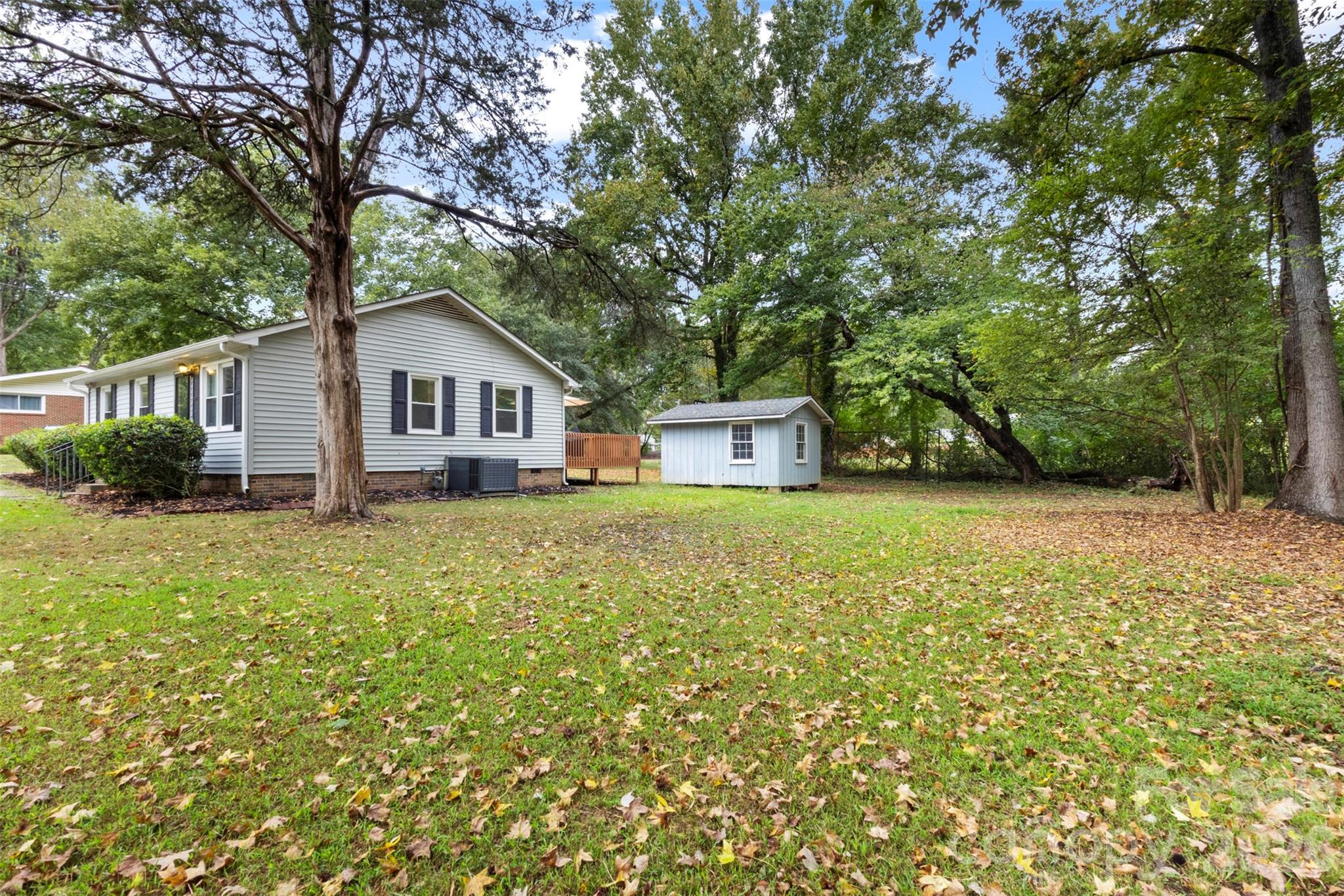 4012 Crestview Drive Property Photo 40