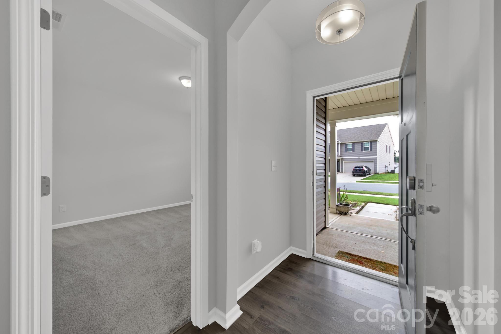 5121 Saddleback Drive Property Photo 12