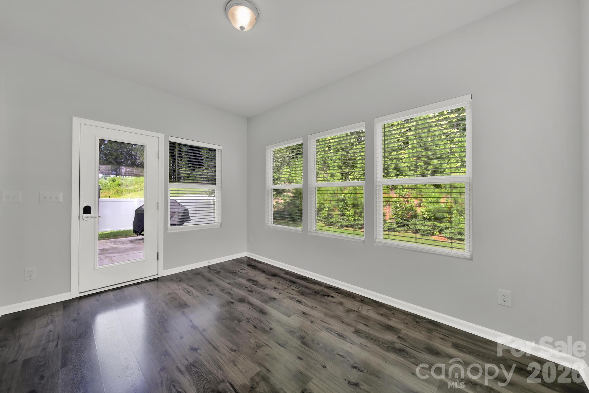 5121 Saddleback Drive Property Photo 13