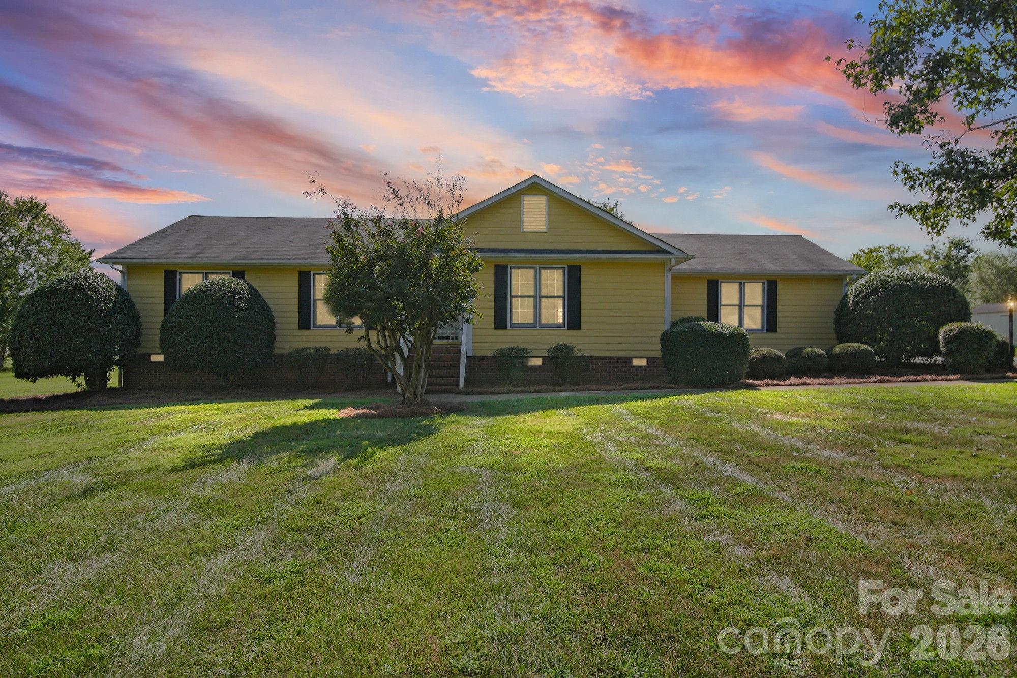 4207 Deerfield Drive Property Photo