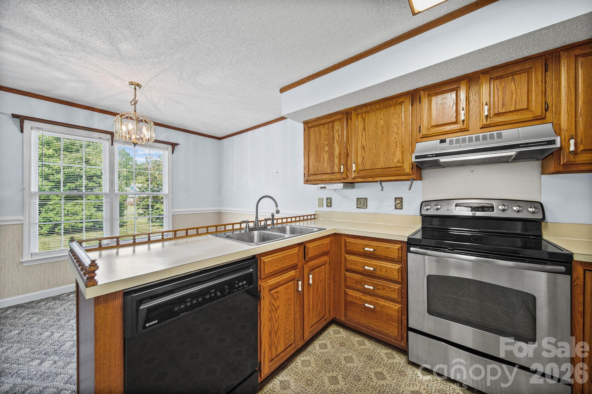 4207 Deerfield Drive Property Photo 7