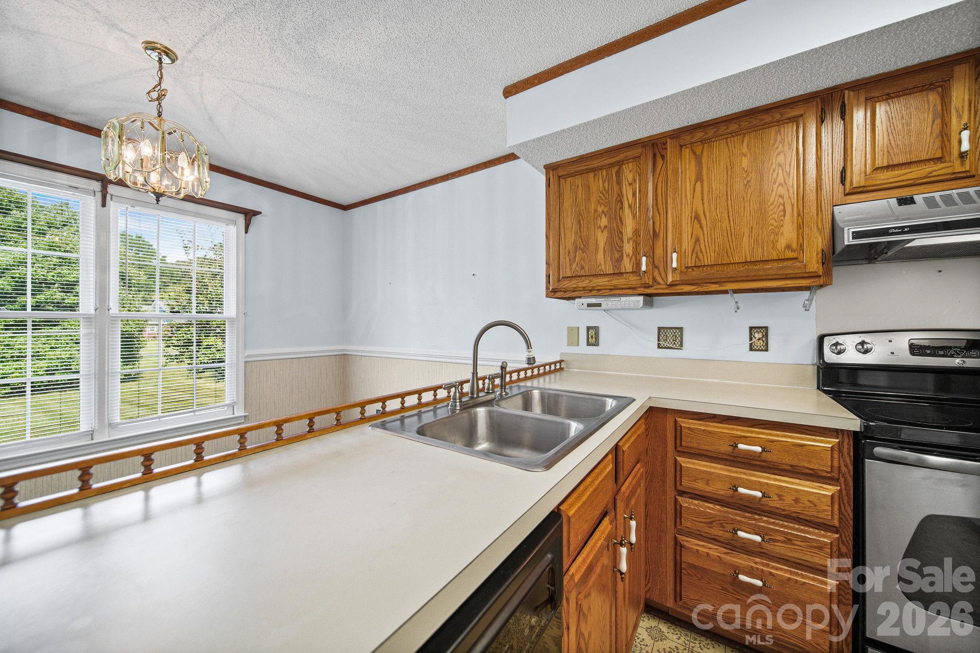 4207 Deerfield Drive Property Photo 8