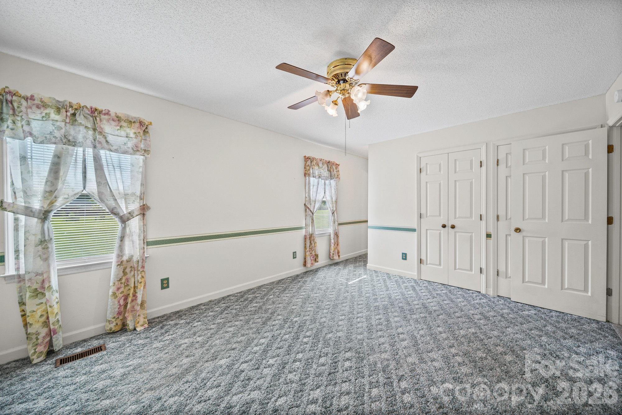 4207 Deerfield Drive Property Photo 14