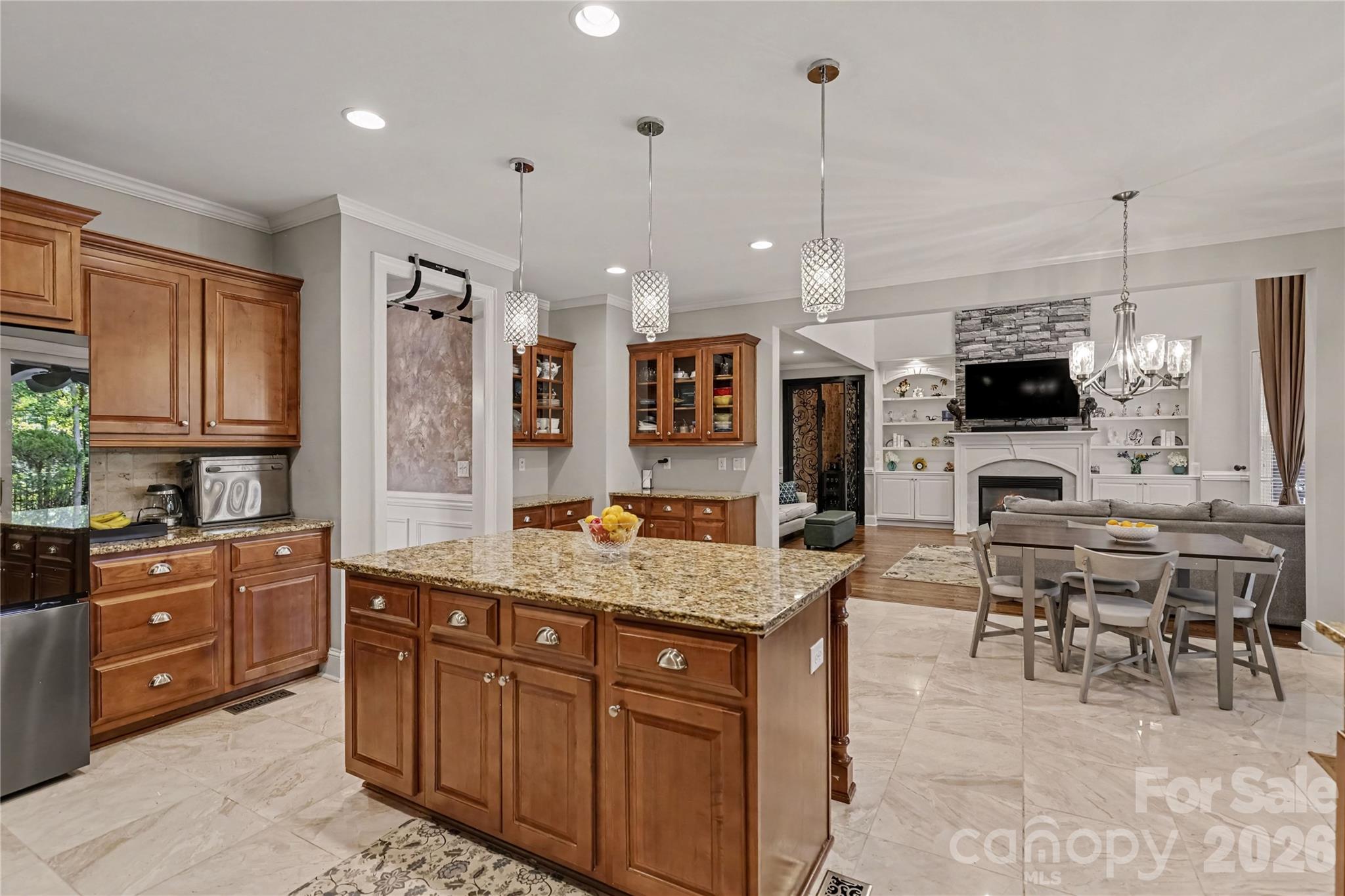 17018 Harcombe Drive Property Photo 13