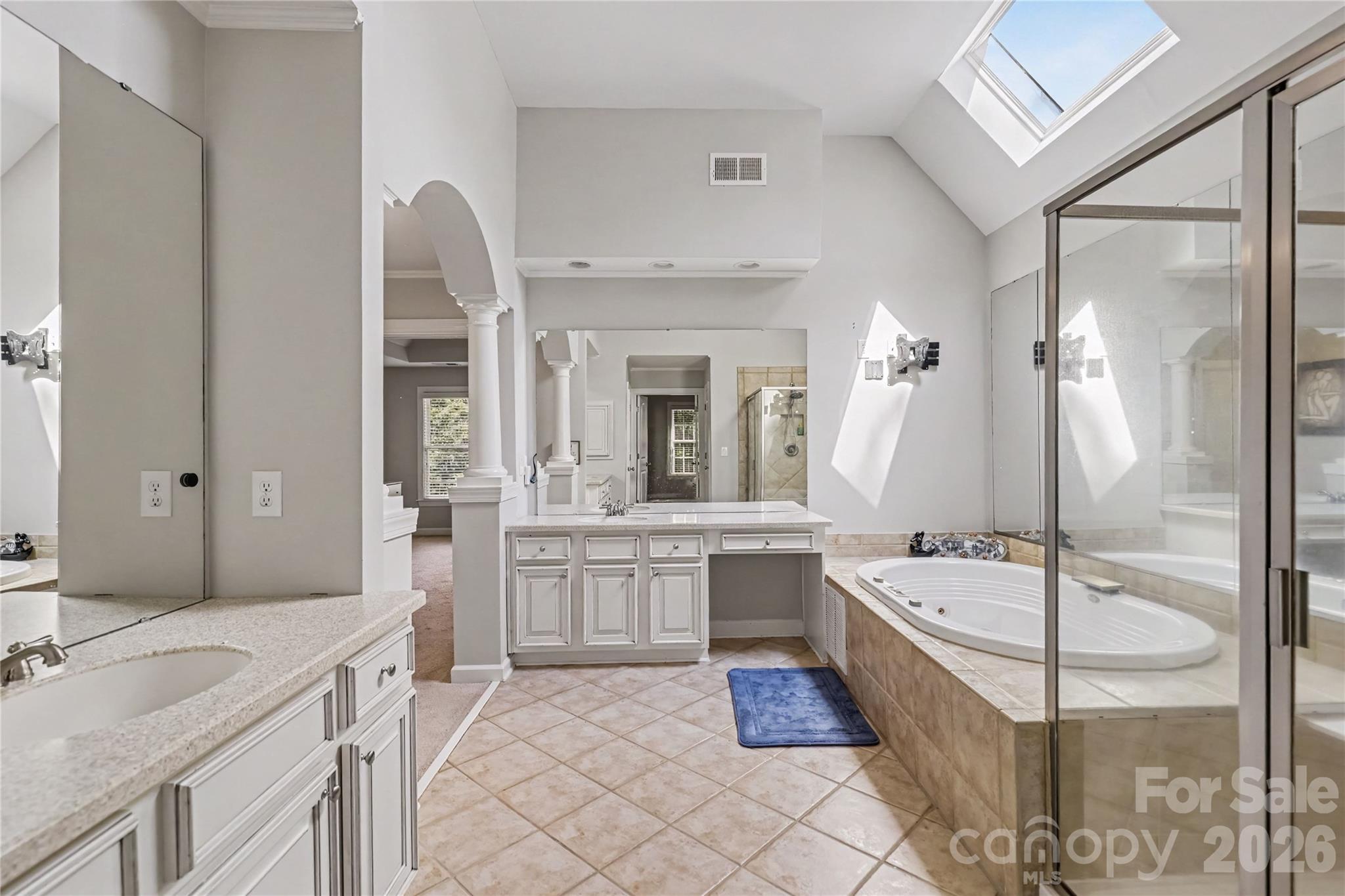 17018 Harcombe Drive Property Photo 22