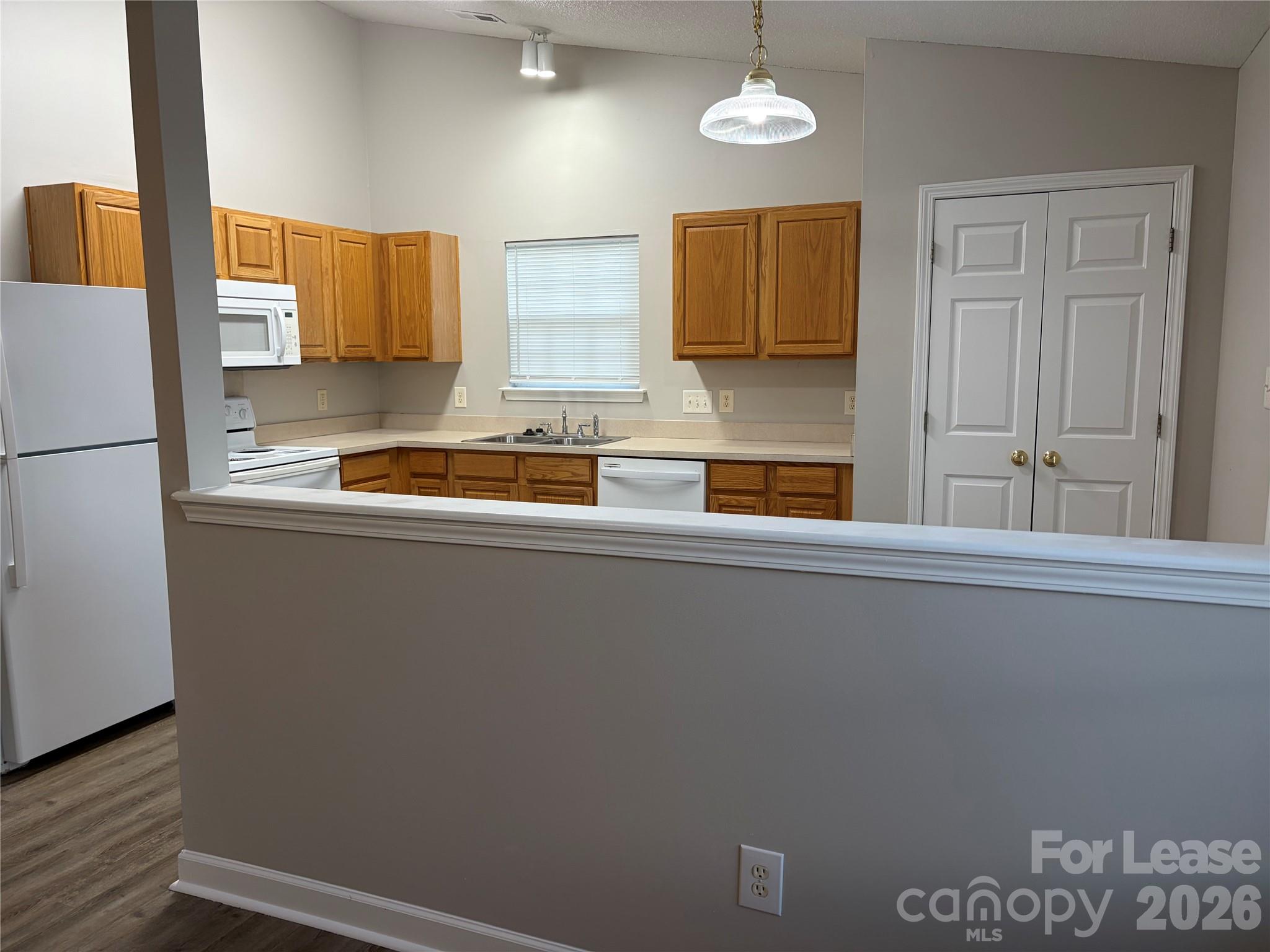 4924 Aldersbrook Drive Property Photo 15