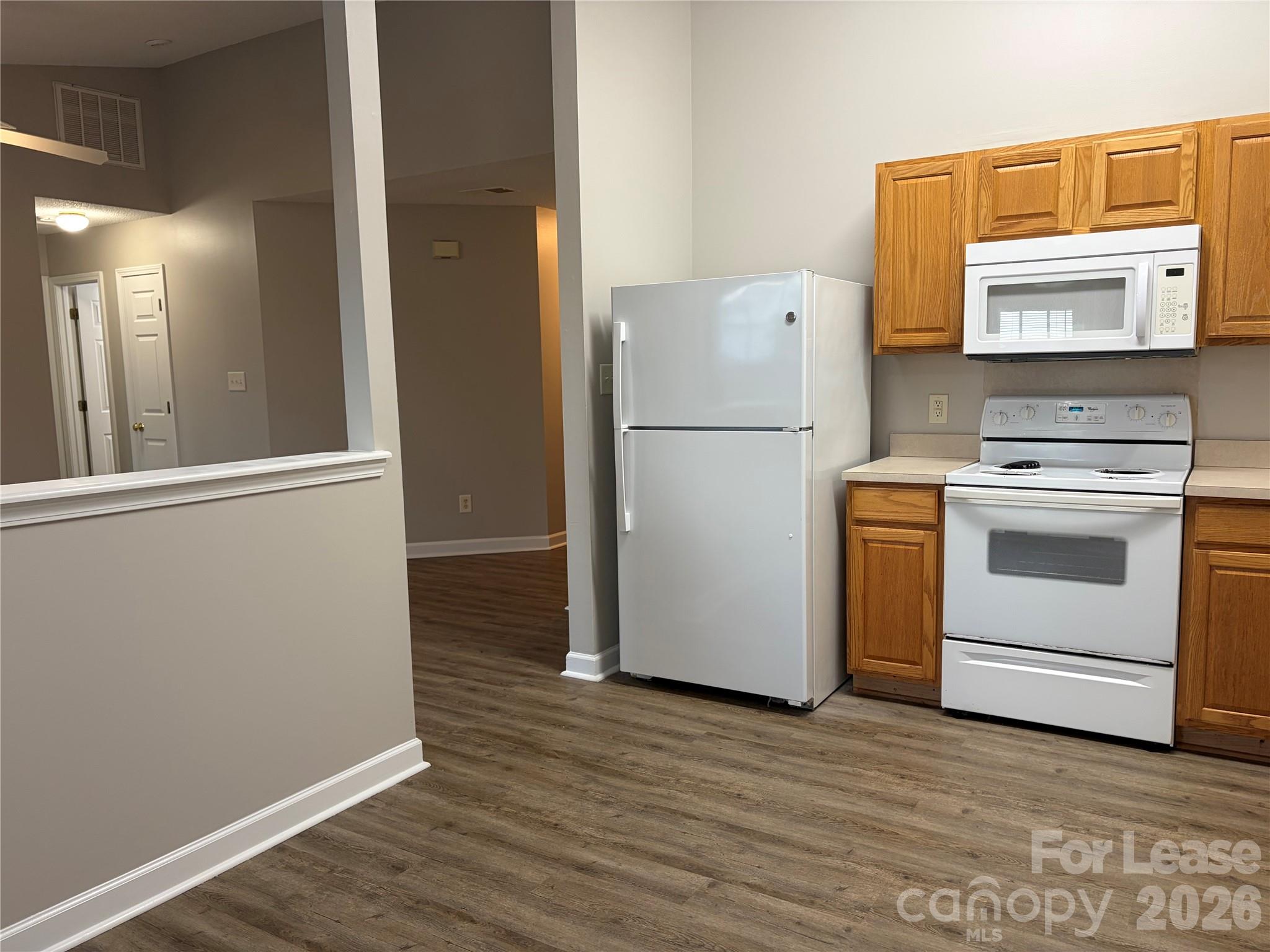 4924 Aldersbrook Drive Property Photo 16