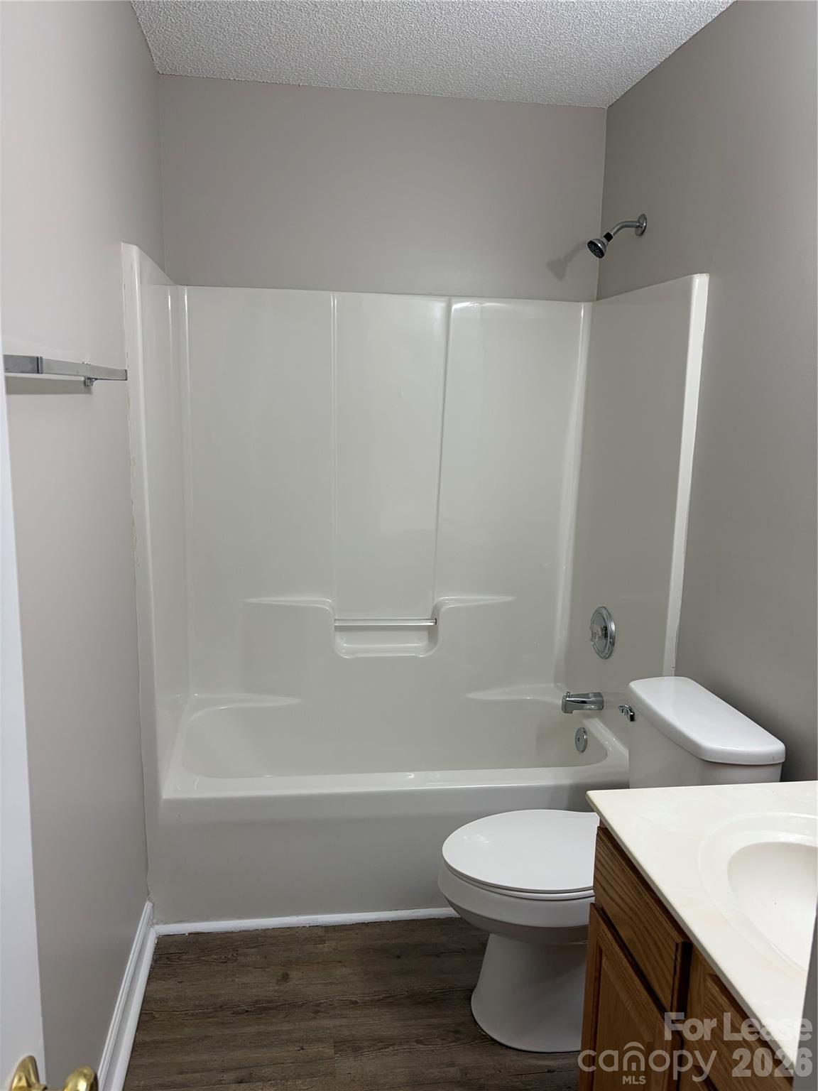 4924 Aldersbrook Drive Property Photo 23