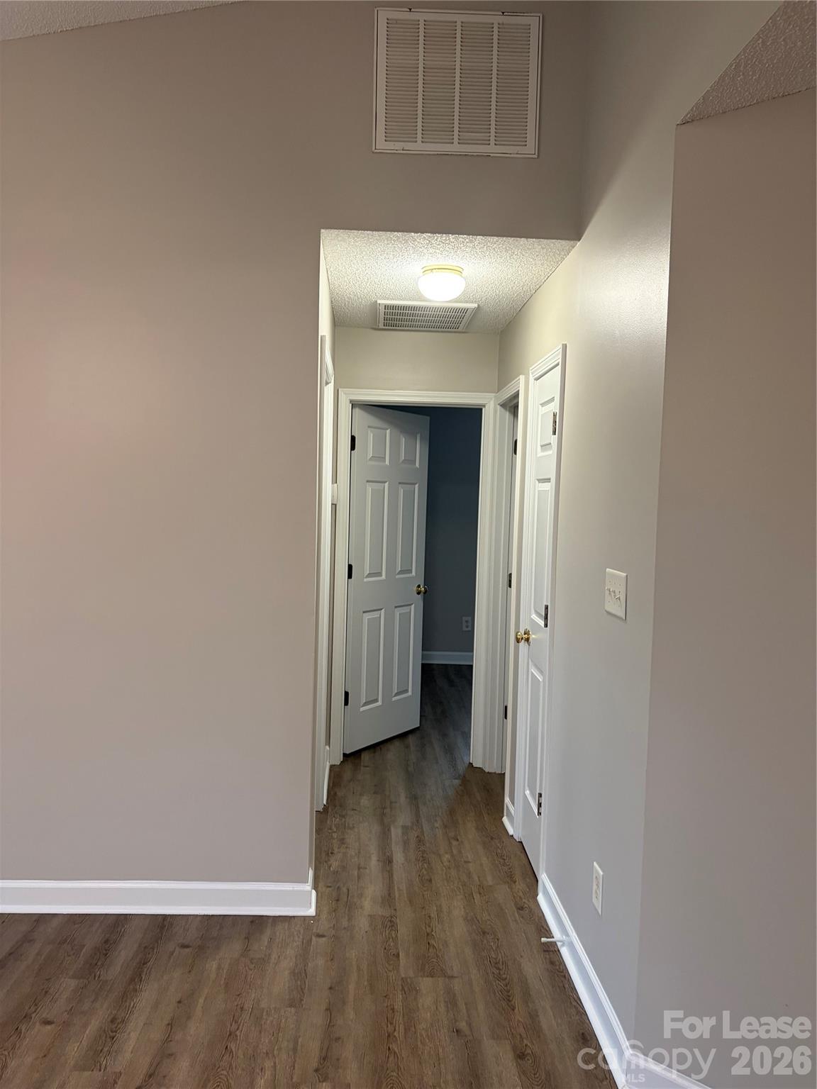 4924 Aldersbrook Drive Property Photo 28