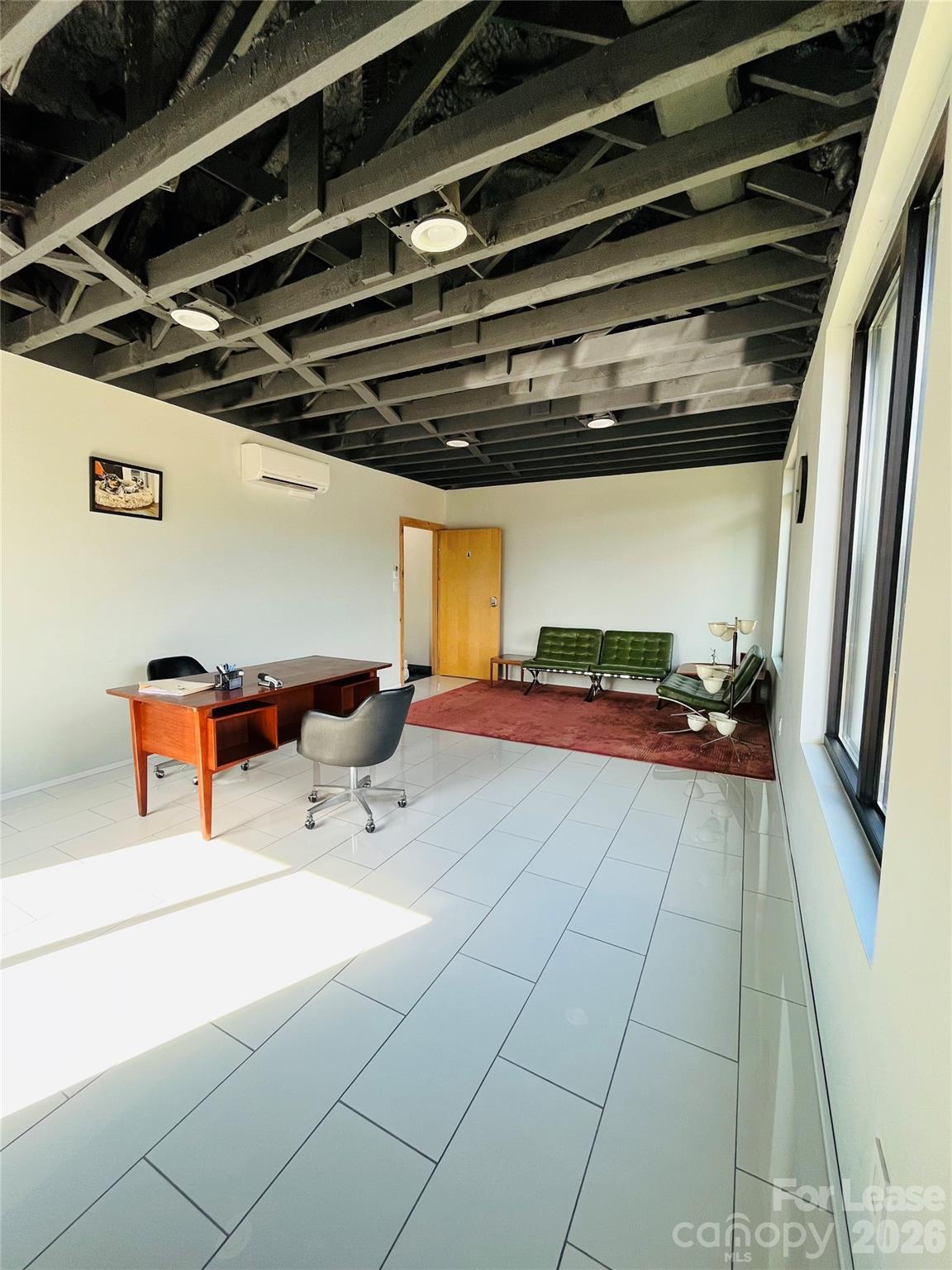 274-a Catawba Avenue Property Photo 4