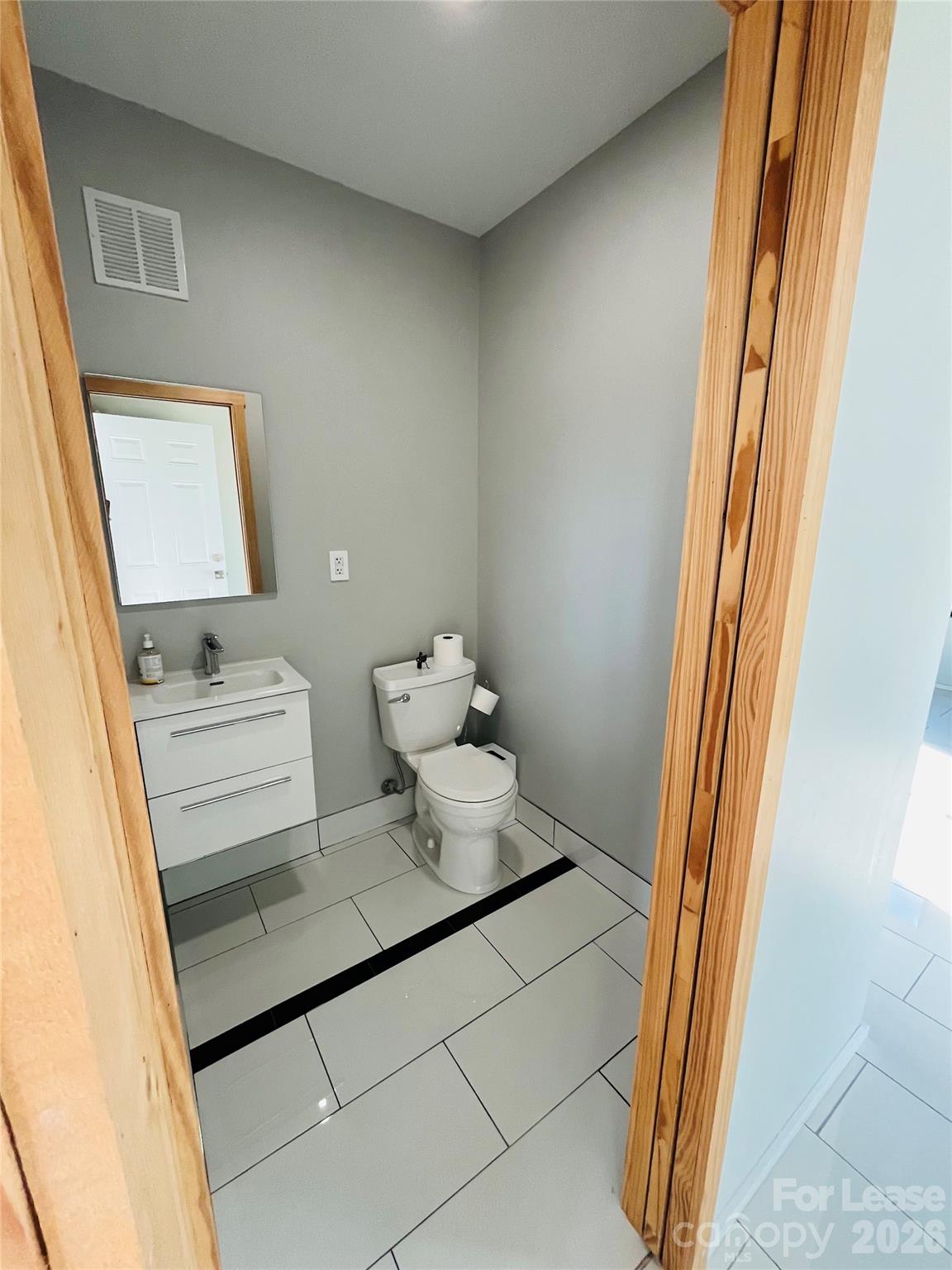 274-a Catawba Avenue Property Photo 10