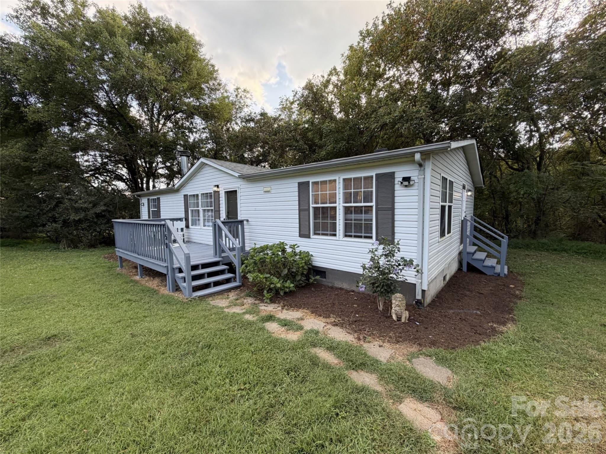 150 Rocky Forest Trail Property Photo 1