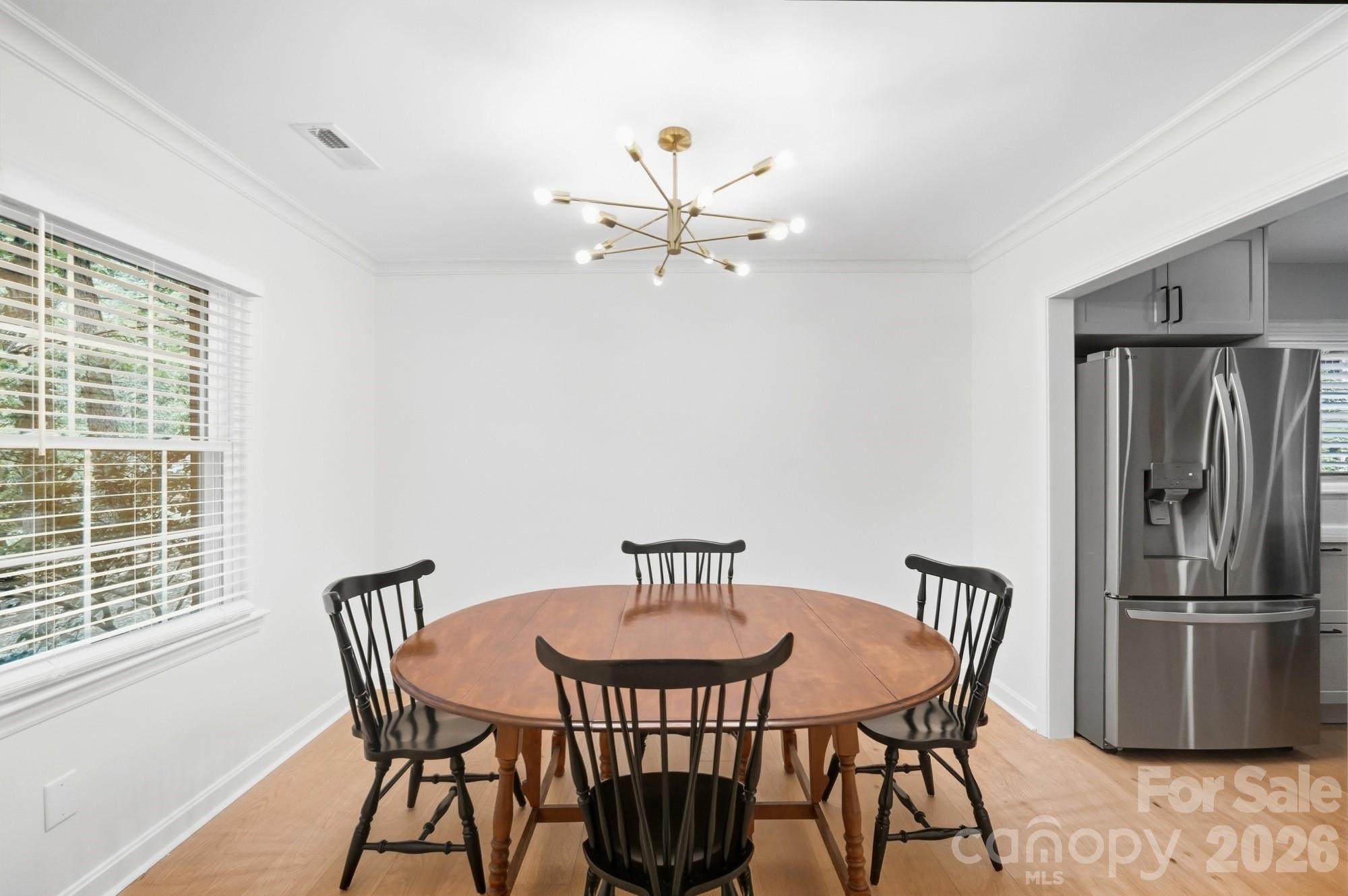 1814 Summerhill Drive Property Photo 11