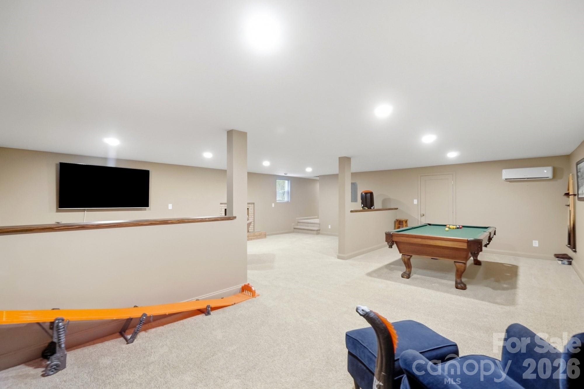 1814 Summerhill Drive Property Photo 33