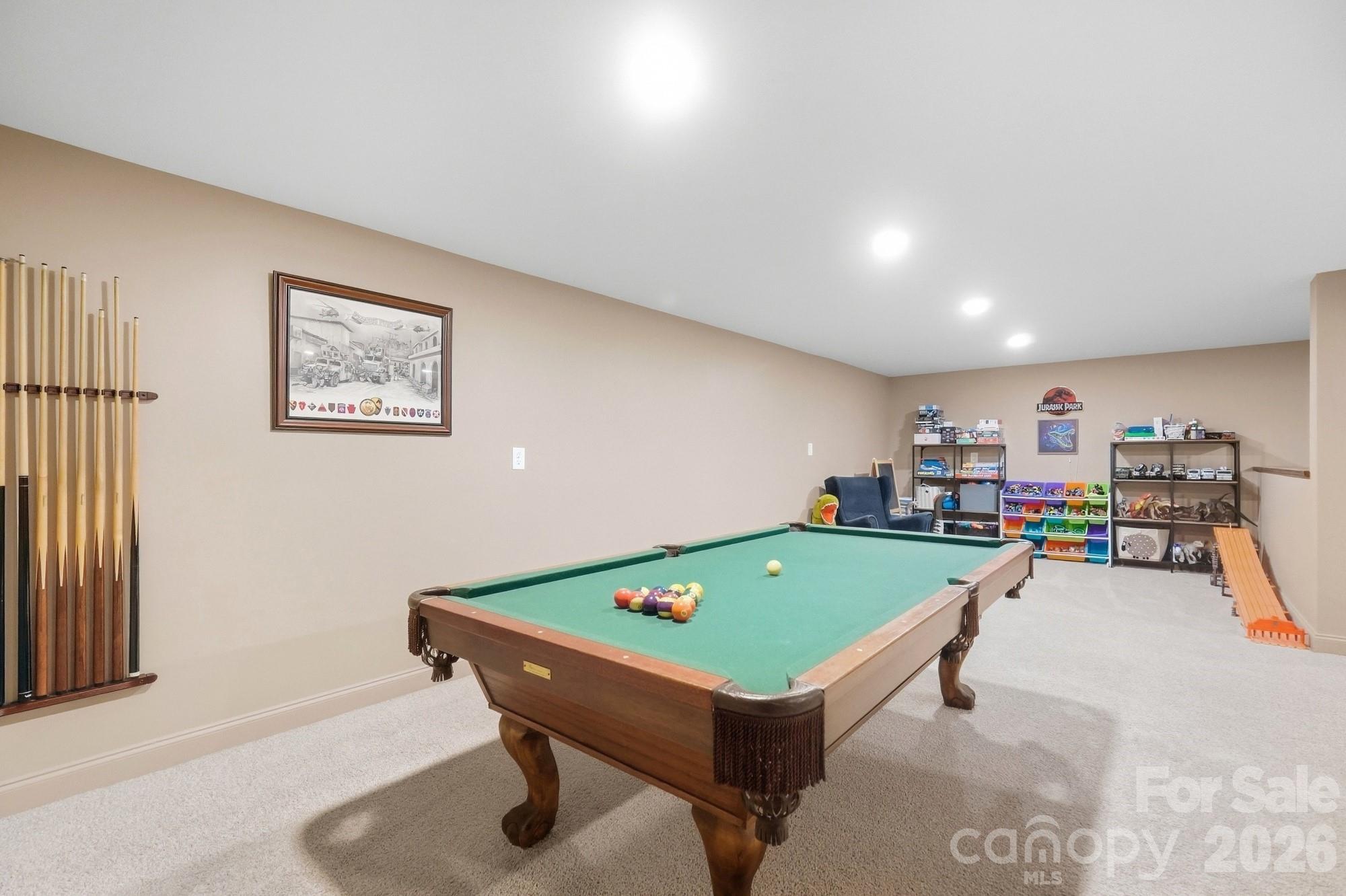 1814 Summerhill Drive Property Photo 34