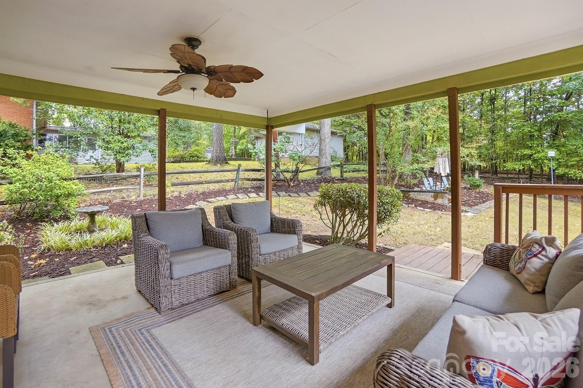 1814 Summerhill Drive Property Photo 40