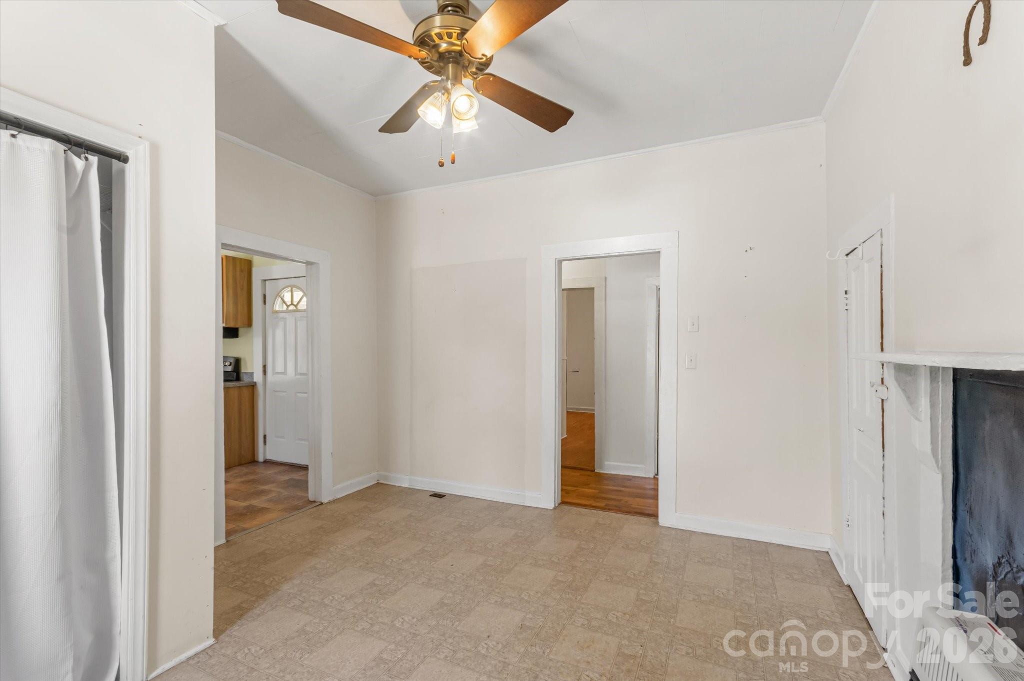 466 Miller Avenue Property Photo 16